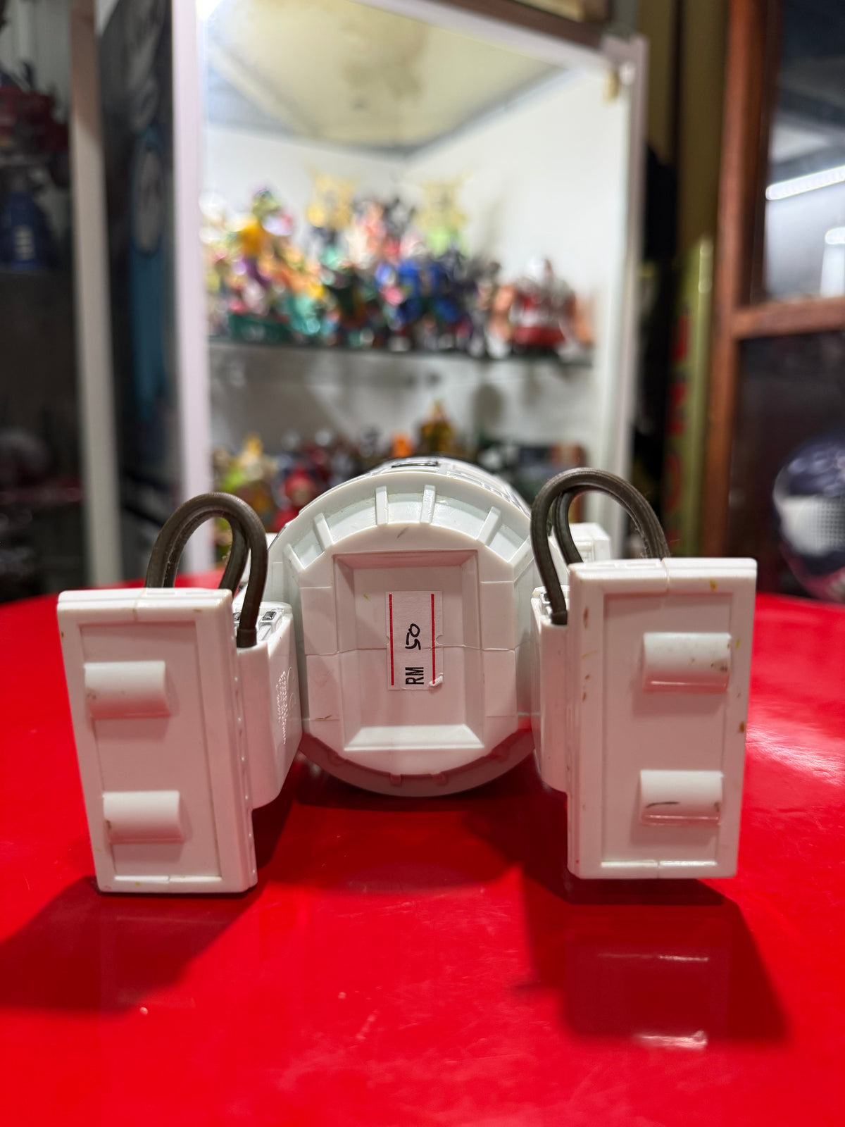 Hasbro Star Wars R2-D2 Droid Figure