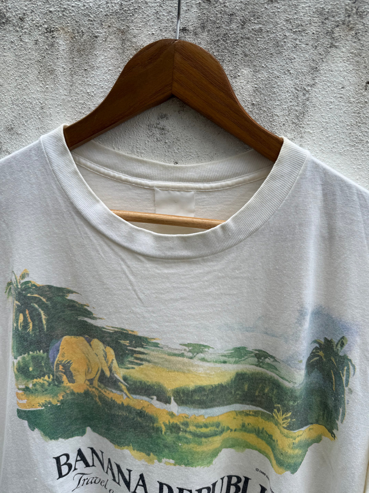 Vintage 1989 Banana Republic Travel & Safari Tshirt
