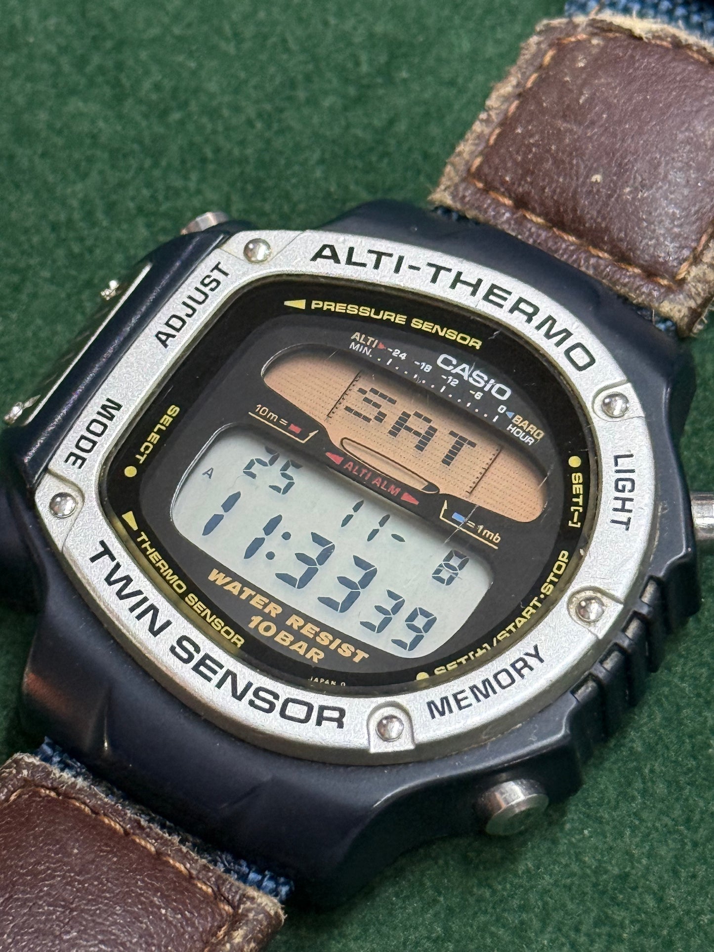 Vintage Casio ProTrek Twin Sensor DPX-410 Japan M 1990s