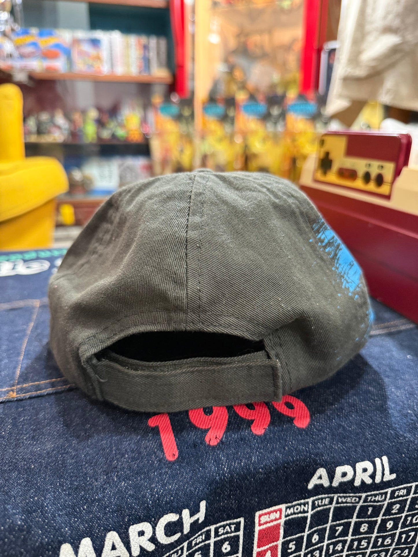 Jurassic Park Cap