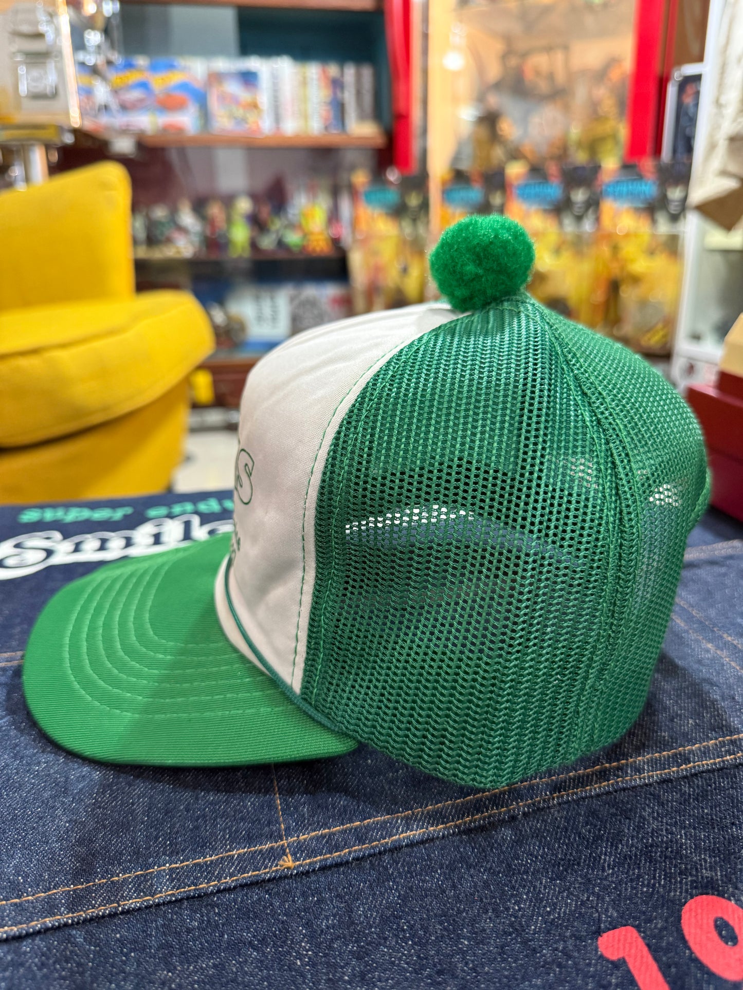 Vintage Dan Burns Auctioneer Trucker Cap
