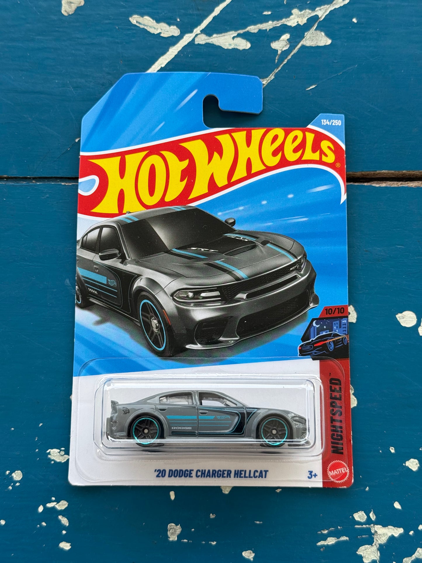 Hot Wheels ‘20 Dodge Charger Hellcat
