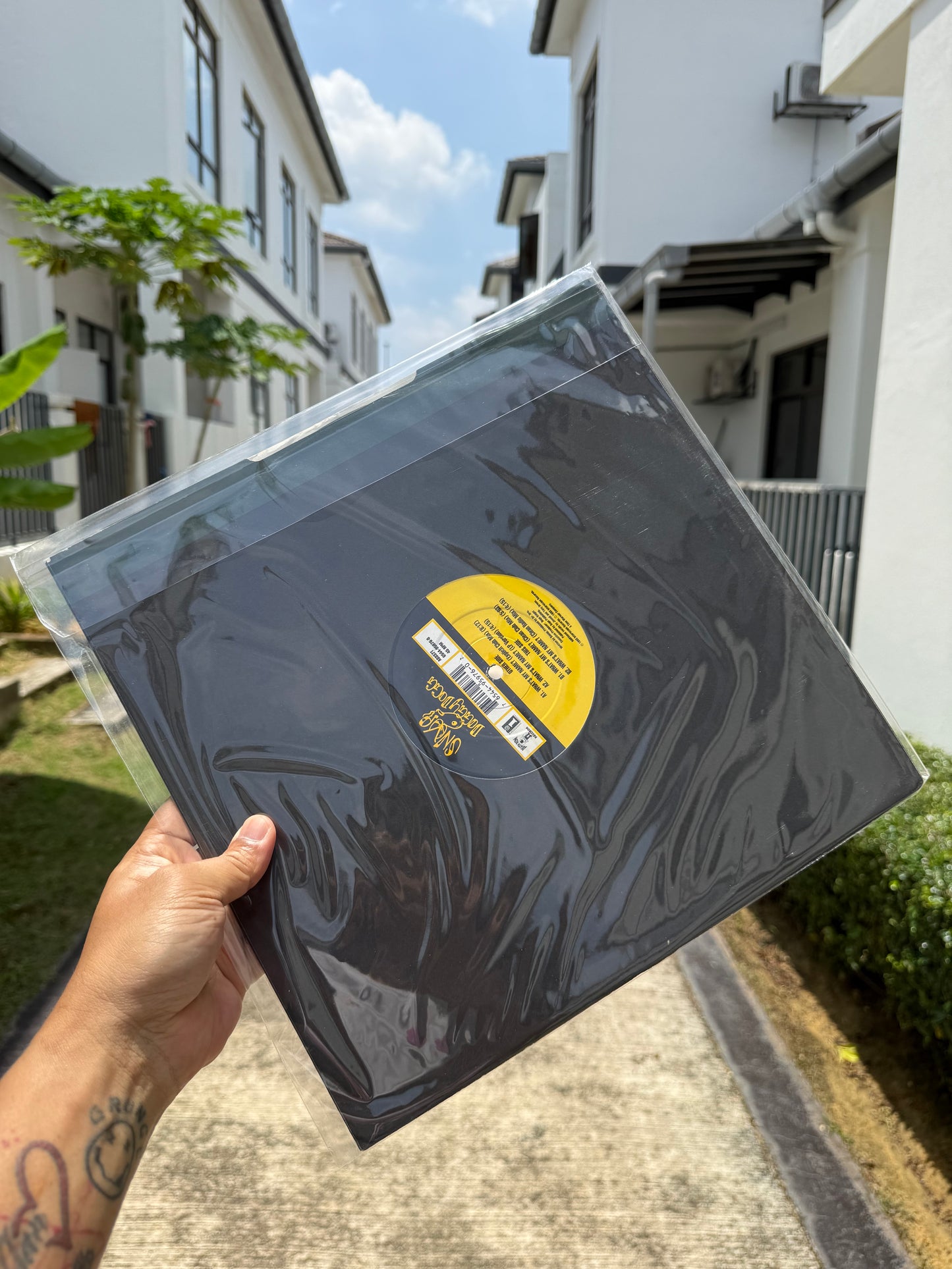 Snoop Doggy Dogg – Who Am I (What’s My Name) 12” Hip Hop Vinyl