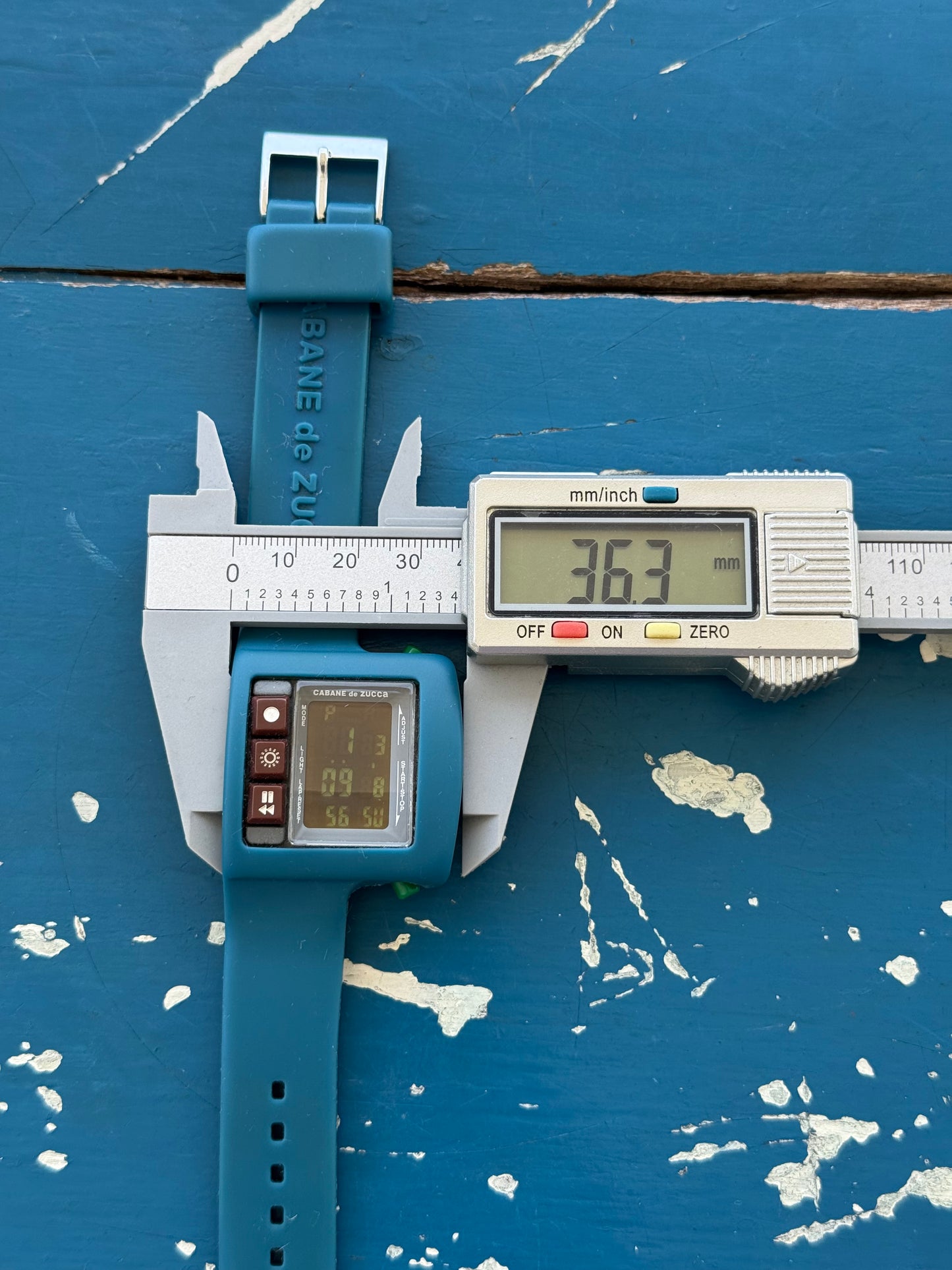 Vintage Cabane De Zucca Seiko Digital Watch