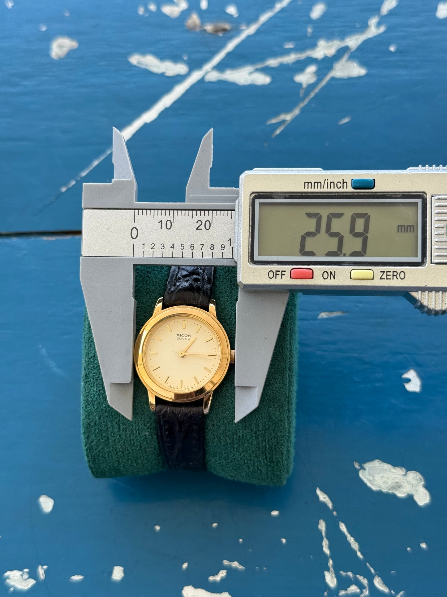 Vintage Ricoh Gold Tone Women Watch