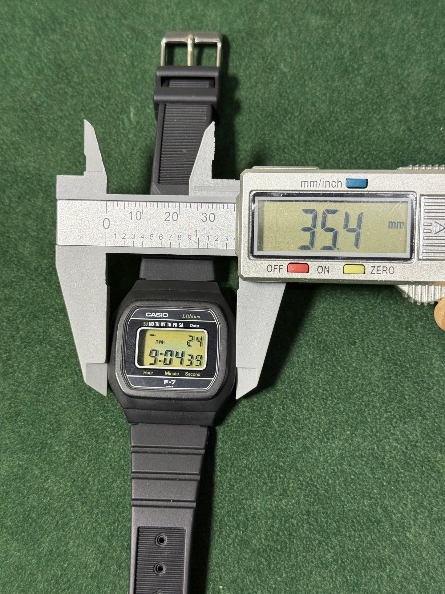 Vintage Casio F-7 Digital Watch 1980s Japan
