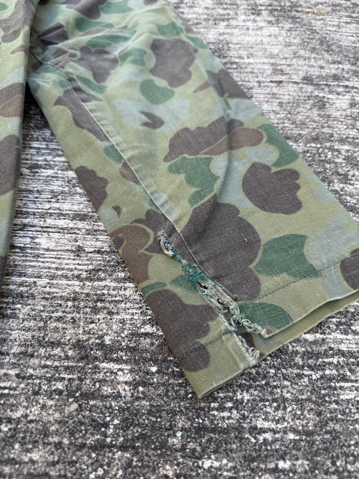 Vintage 1950s–60s Union Made ILGWU Frogskin Camo Hunting Jacket – USA Made