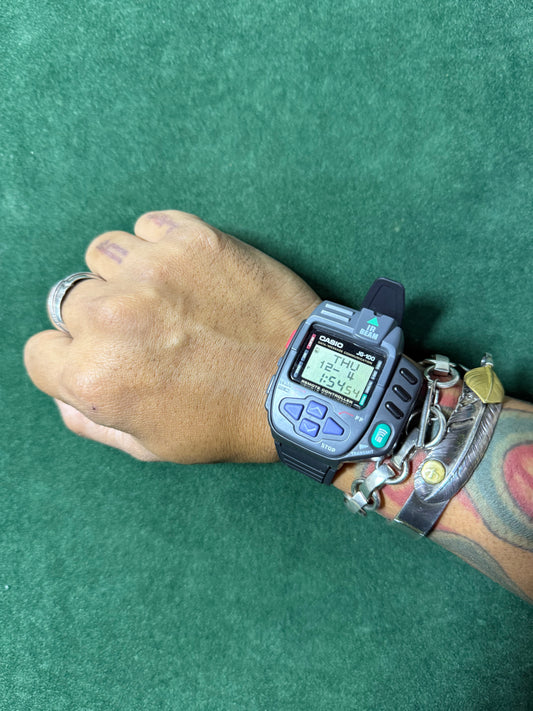 Vintage Casio JG-100 Remote Controller Digital Watch