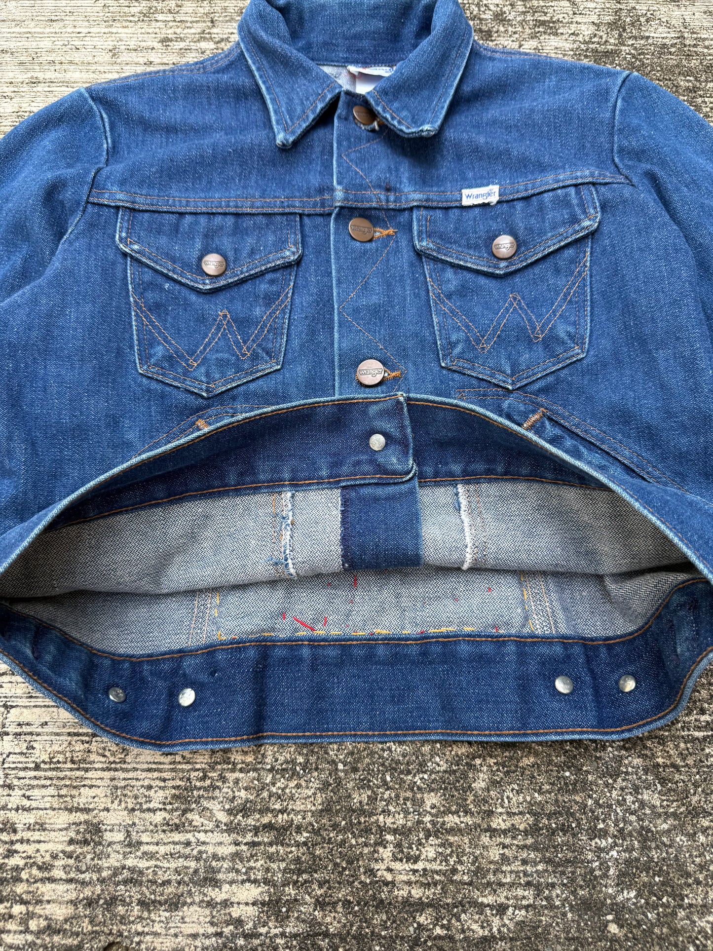 Vintage Wrangler Denim Jacket 1980s with Custom Frida Kahlo Back Patch