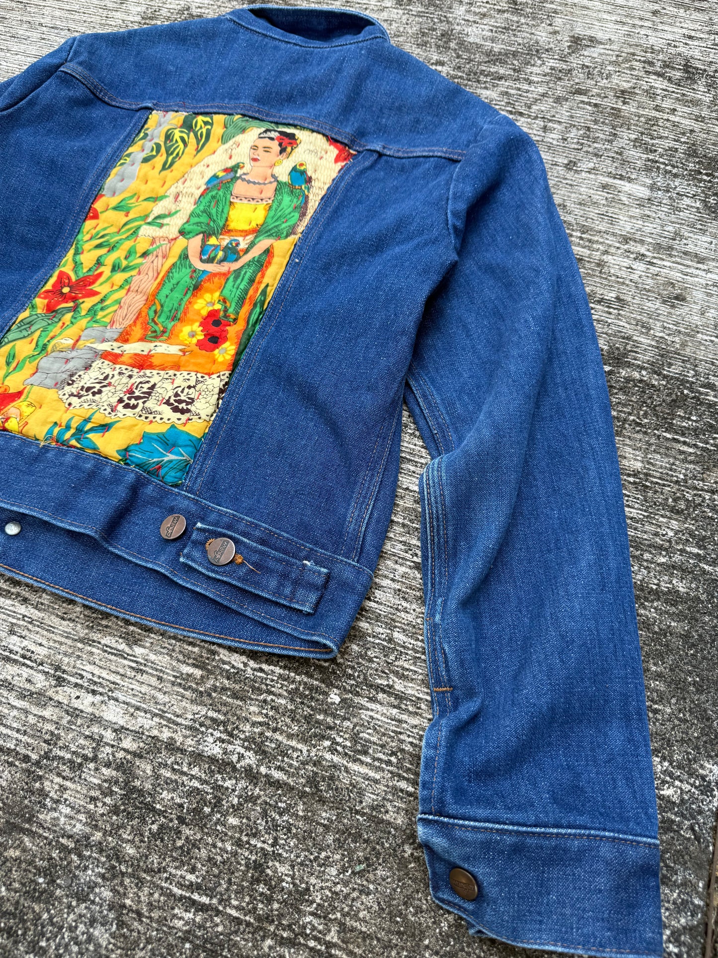 Vintage Wrangler Denim Jacket 1980s with Custom Frida Kahlo Back Patch