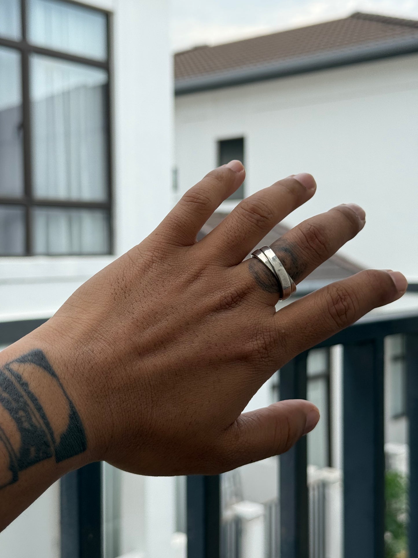 Vintage Sterling Silver Crossover Band Ring