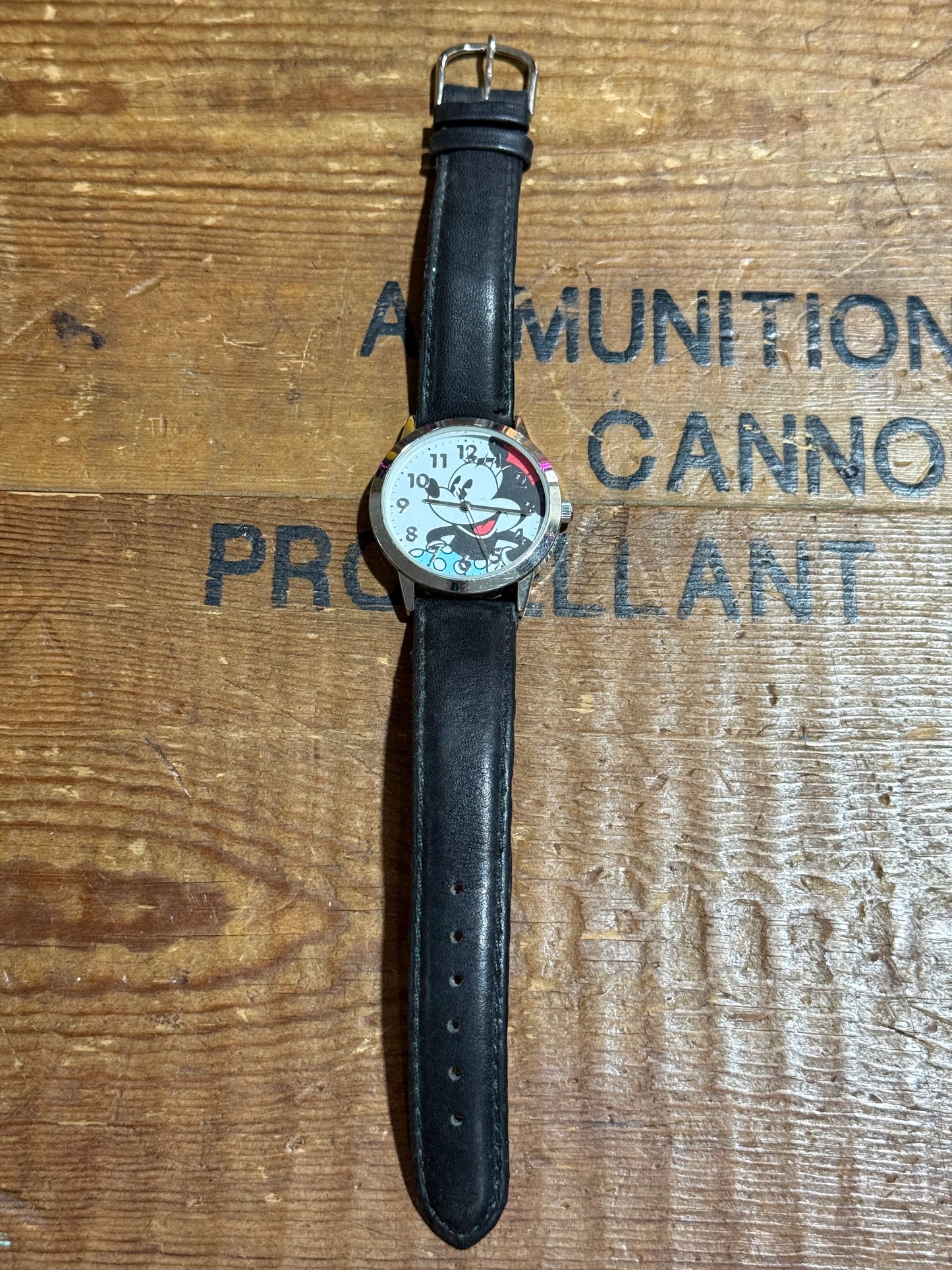 Mickey Disney Store Watch Exclusive Limited Release Japan
