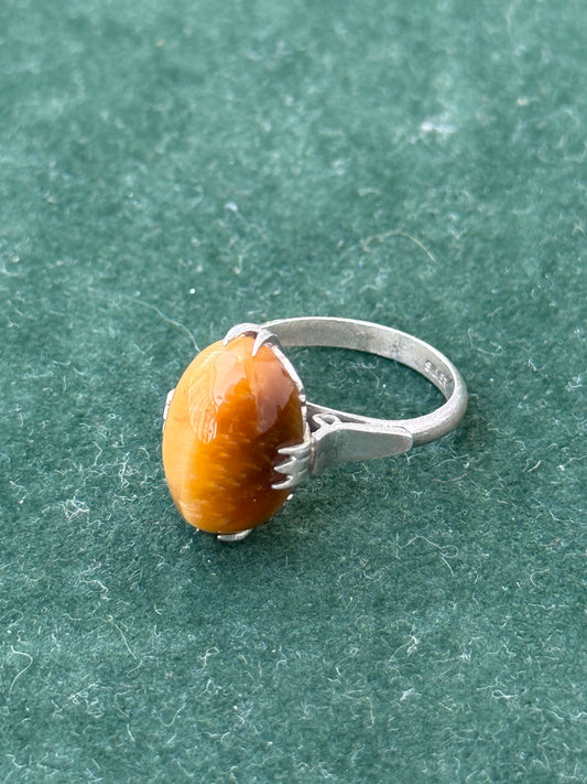 Vintage Sterling Silver Ring with Amber-Style Cabochon