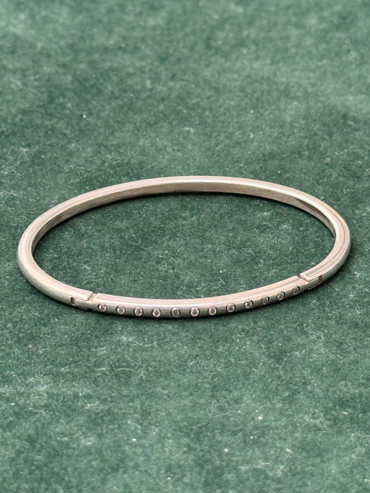 Vintage 925 Sterling Silver Bangle Bracelet Dot Stud Detailing