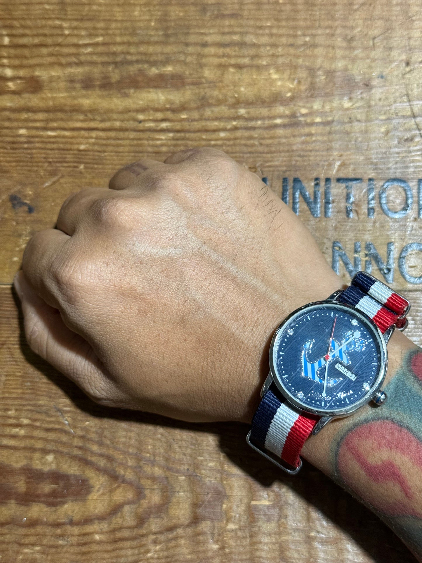 Minnie Mouse Disneyland Day Date Watch