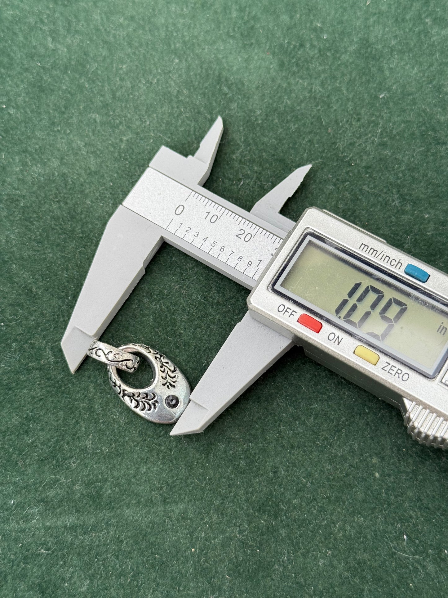 Vintage Sterling Silver Floral Pendant with Black Stone Accent