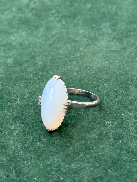 Vintage Sterling Silver Ring with Marquise Moonstone / Opalite Cabochon