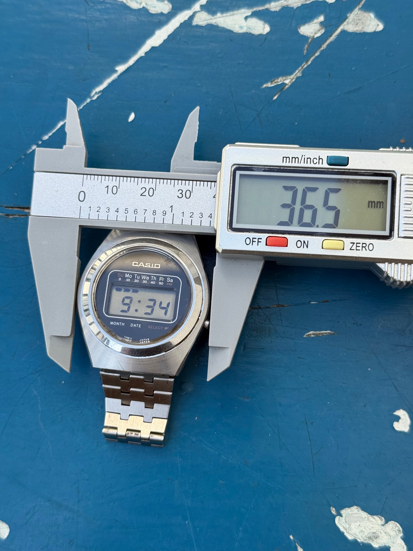 Vintage Casio Casiotron Digital Watch – Stainless Steel Japan (Ref. 529750 R-19)
