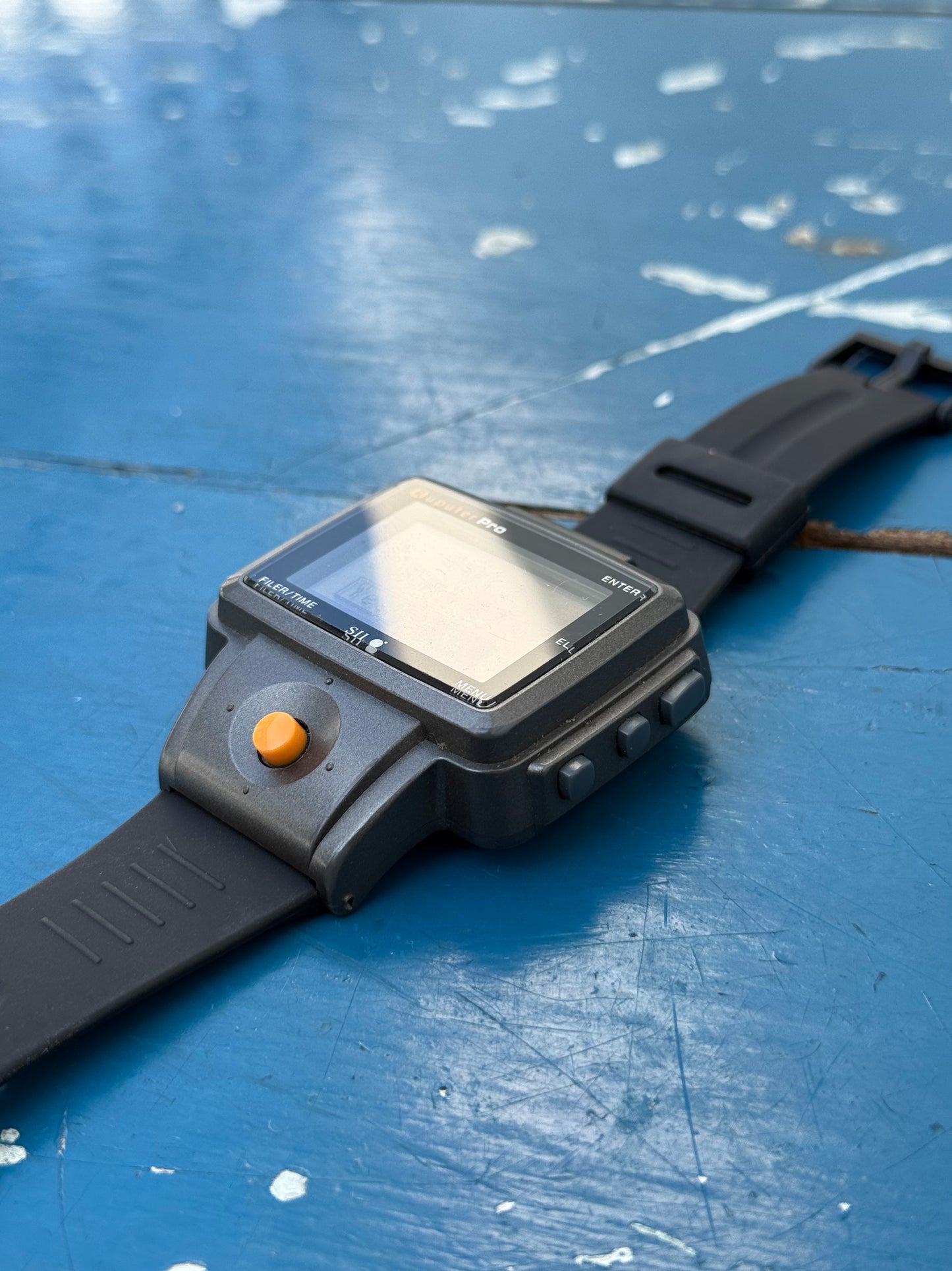 Seiko Instruments Ruputer Pro (OnHand PC) – Vintage Wrist Computer Watch with Dock & Software