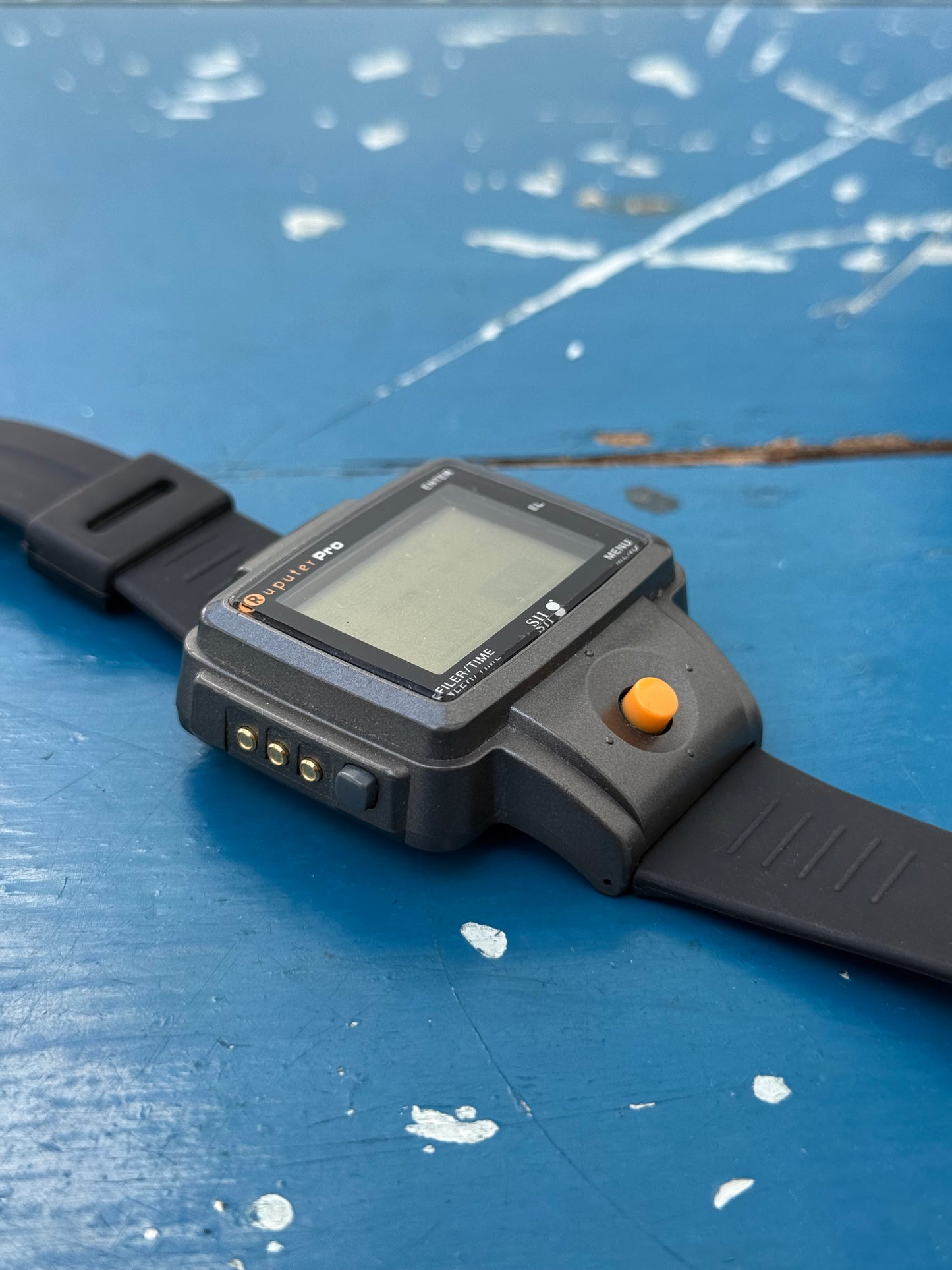 Seiko Instruments Ruputer Pro (OnHand PC) – Vintage Wrist Computer Watch with Dock & Software