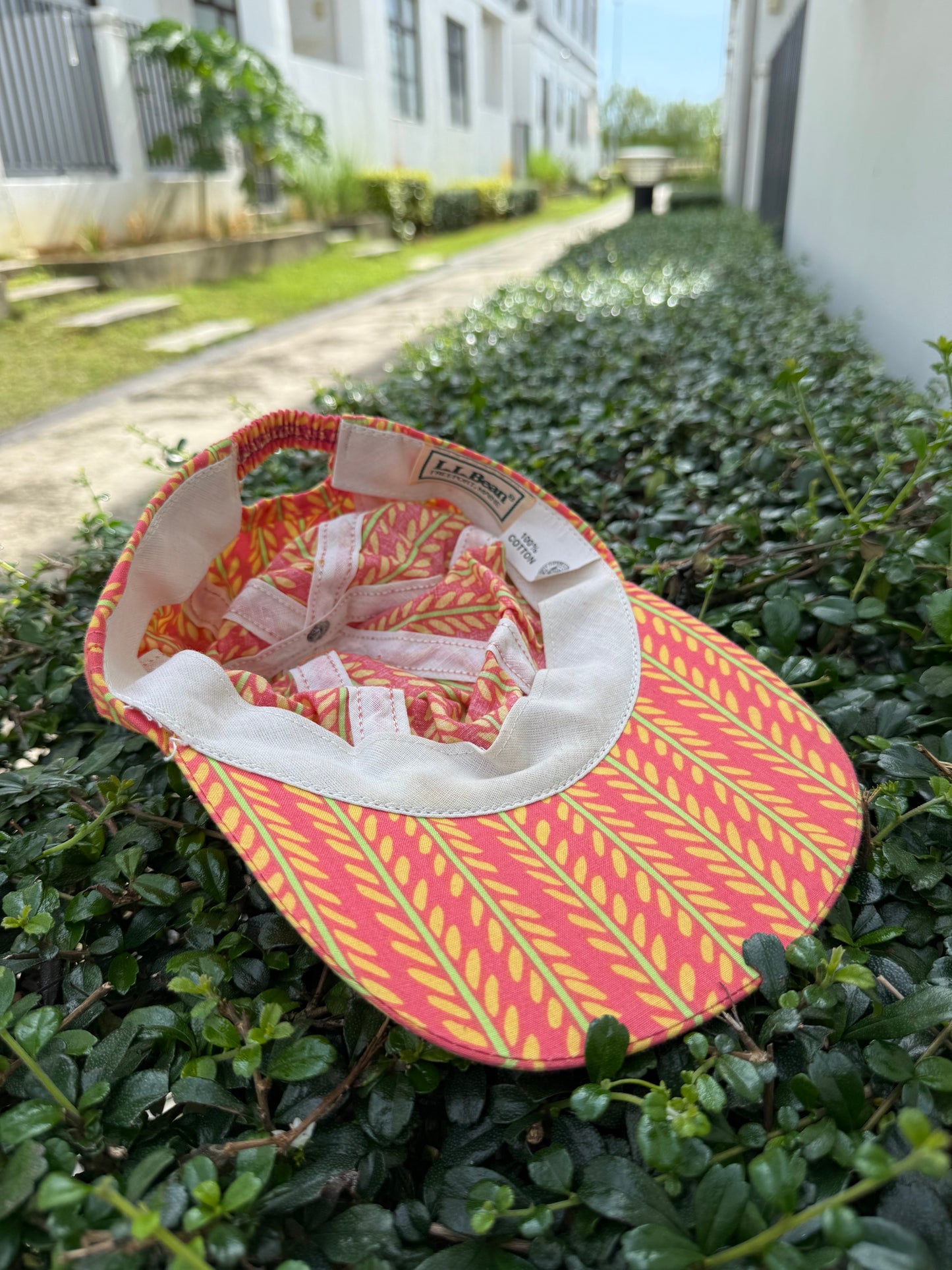 Vintage LL Bean Cap Vibrant Print Sun Hat
