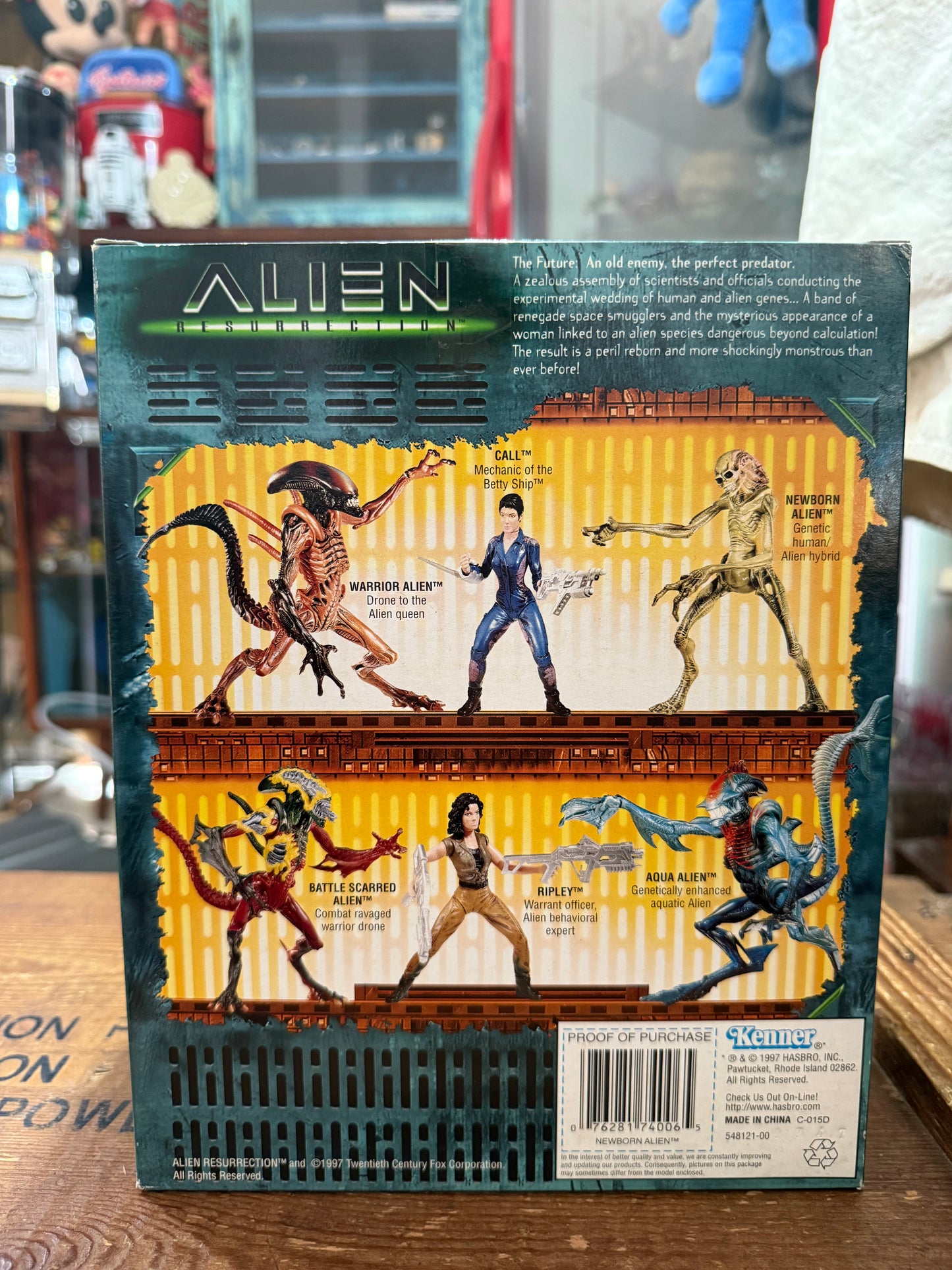 Alien Resurrection Newborn Alien Figure Hasbro Signature Series Kenner 1997 Movie Edition