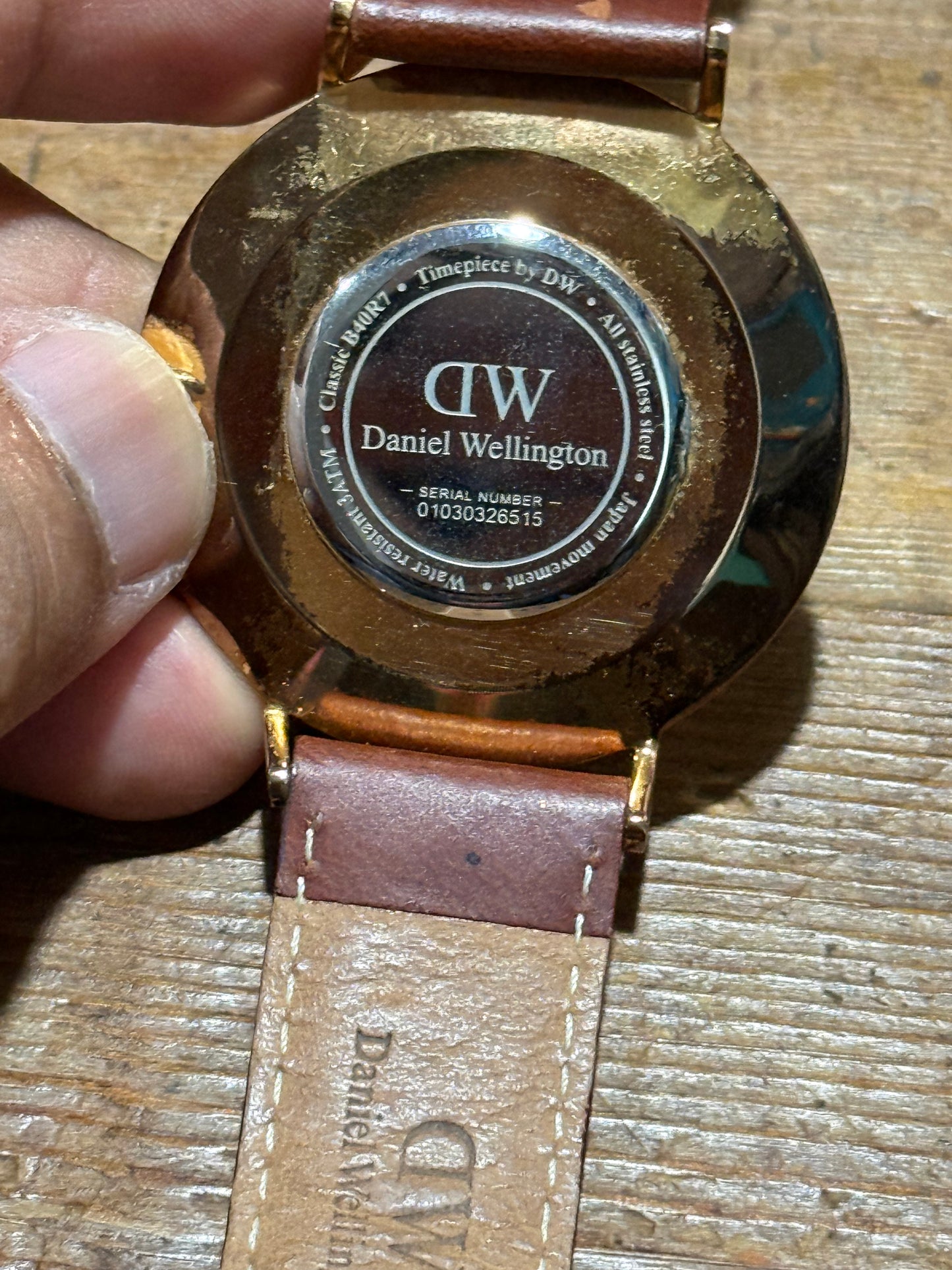 Daniel Wellington Junk Not Working For Parts