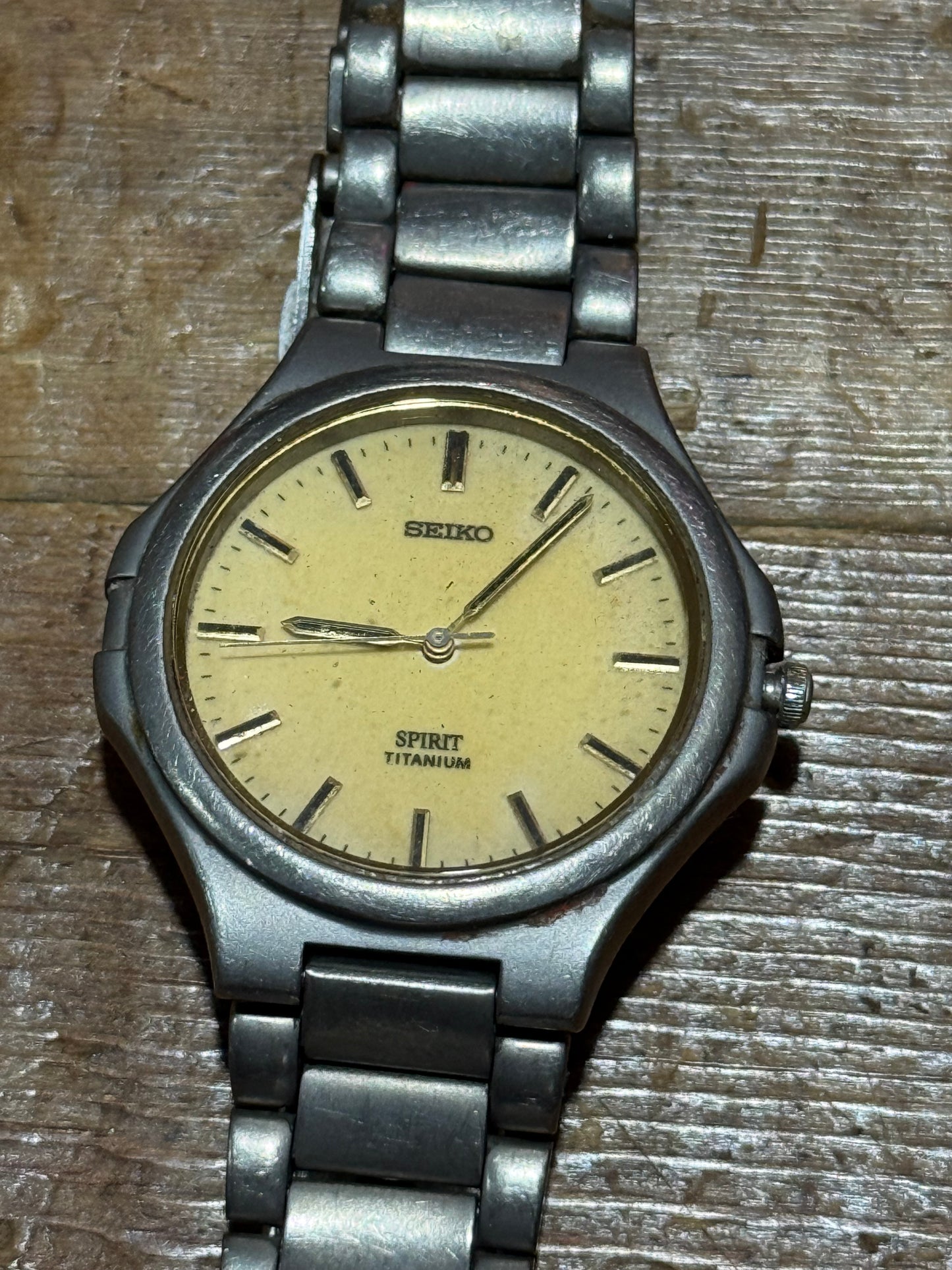 Vintage Seiko Spirit Titanium Watch Junk Not Working For Parts