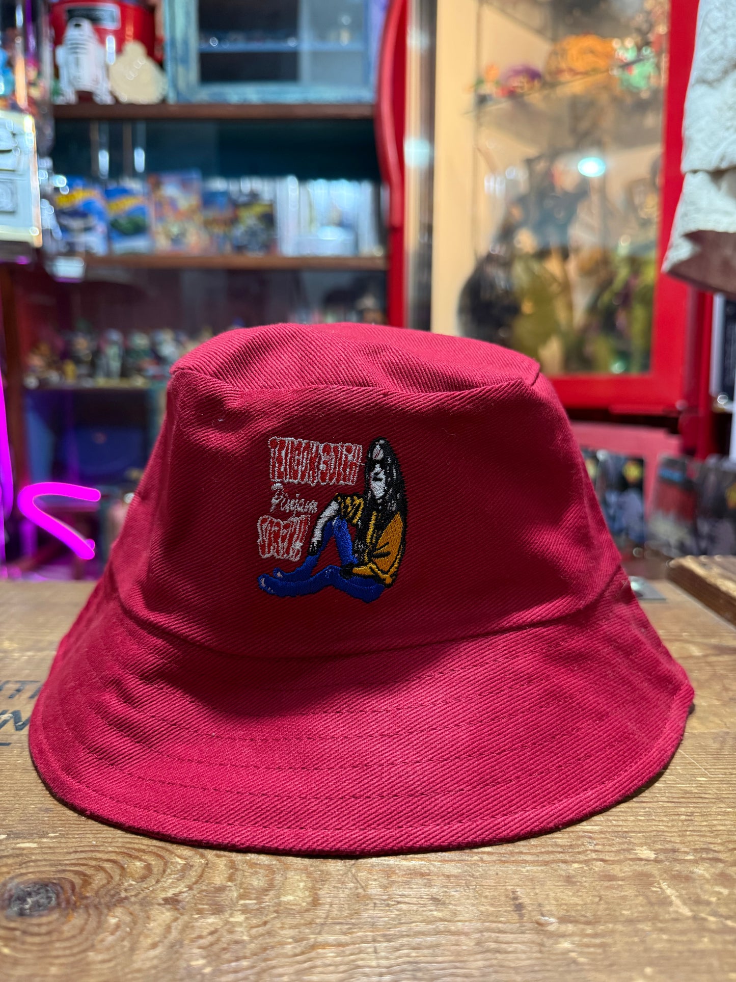 Vintage Cartoonist Gayour Bersama Selamanya Bucket Hat