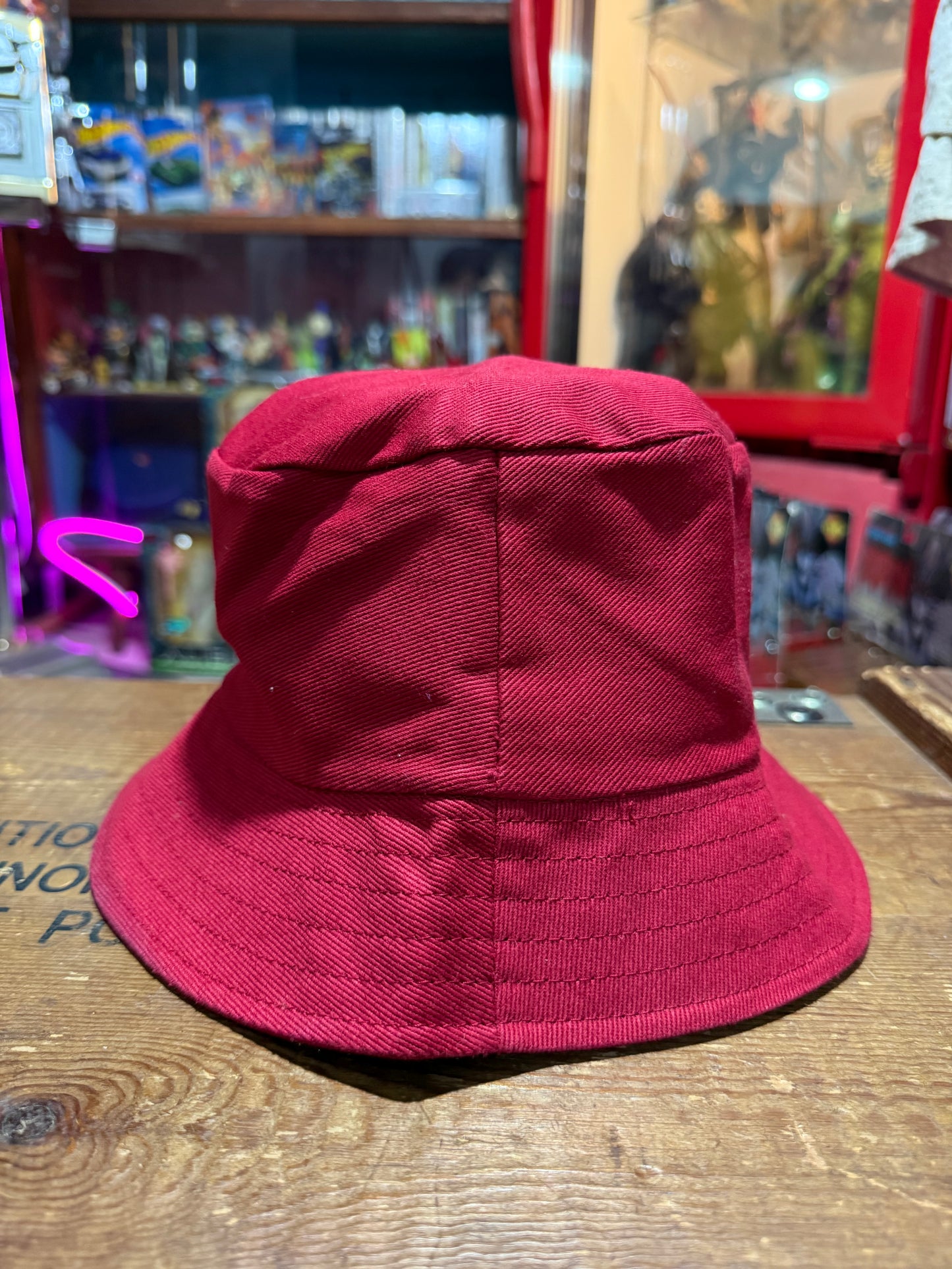 Vintage Cartoonist Gayour Bersama Selamanya Bucket Hat