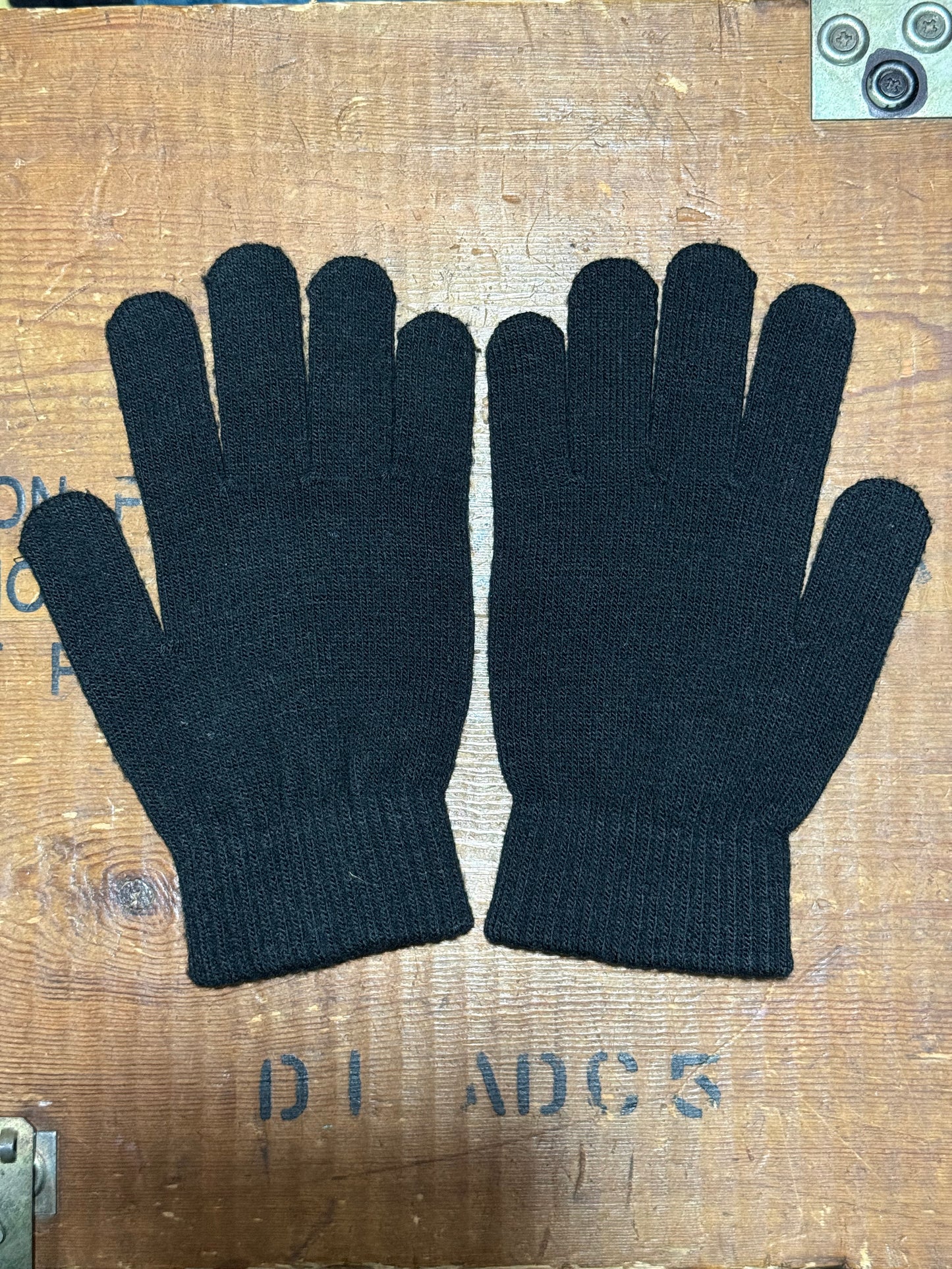 DGK Hand Glove