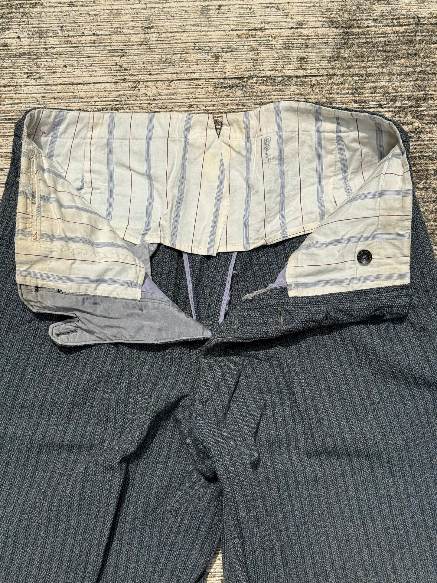 Vintage 60s 70s Gentlemen 3-Star Salt & Pepper Wool Trousers High Waist Wide Leg Pleated Cuffed Pants