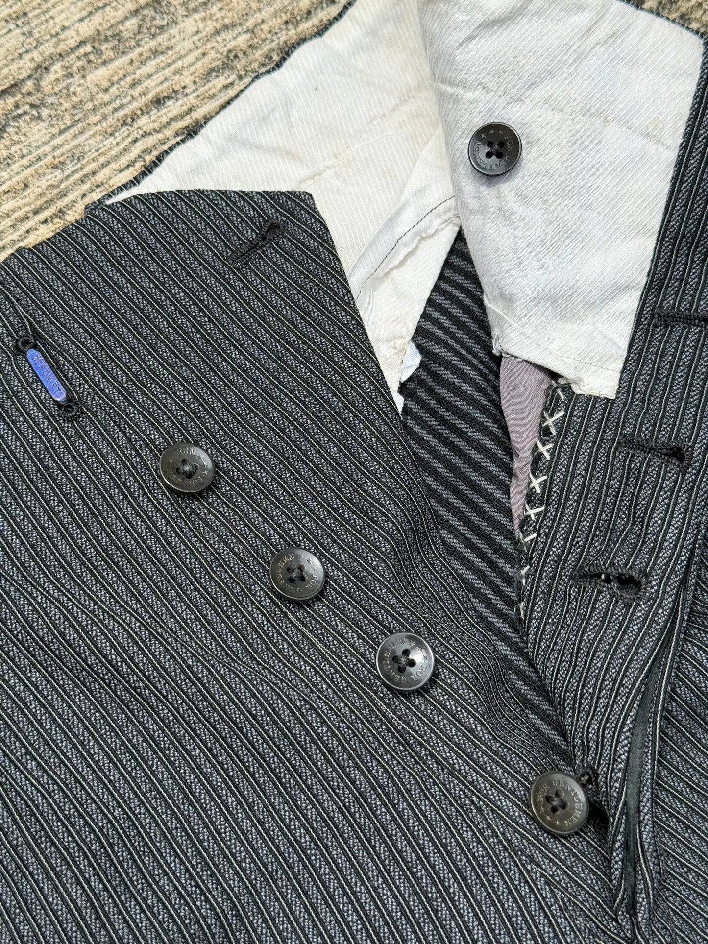 Vintage 60s 70s Gentlemen 3-Star Pinstripe Wool Trousers – High Waist Wide Leg Pleated Pants