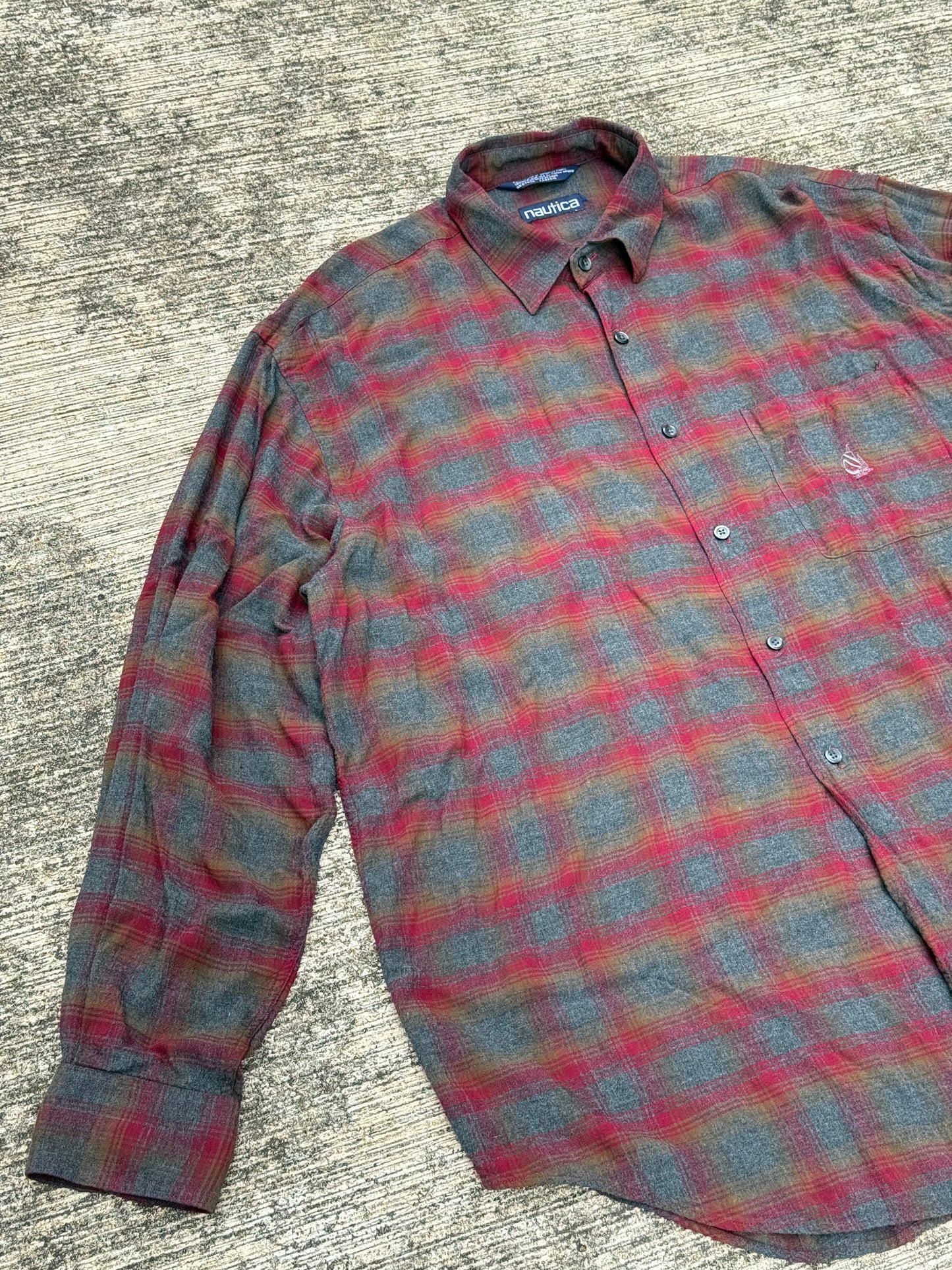 1990s Nautica Oversized Plaid Rayon Shirt – Vintage USA Made Men’s Long Sleeve