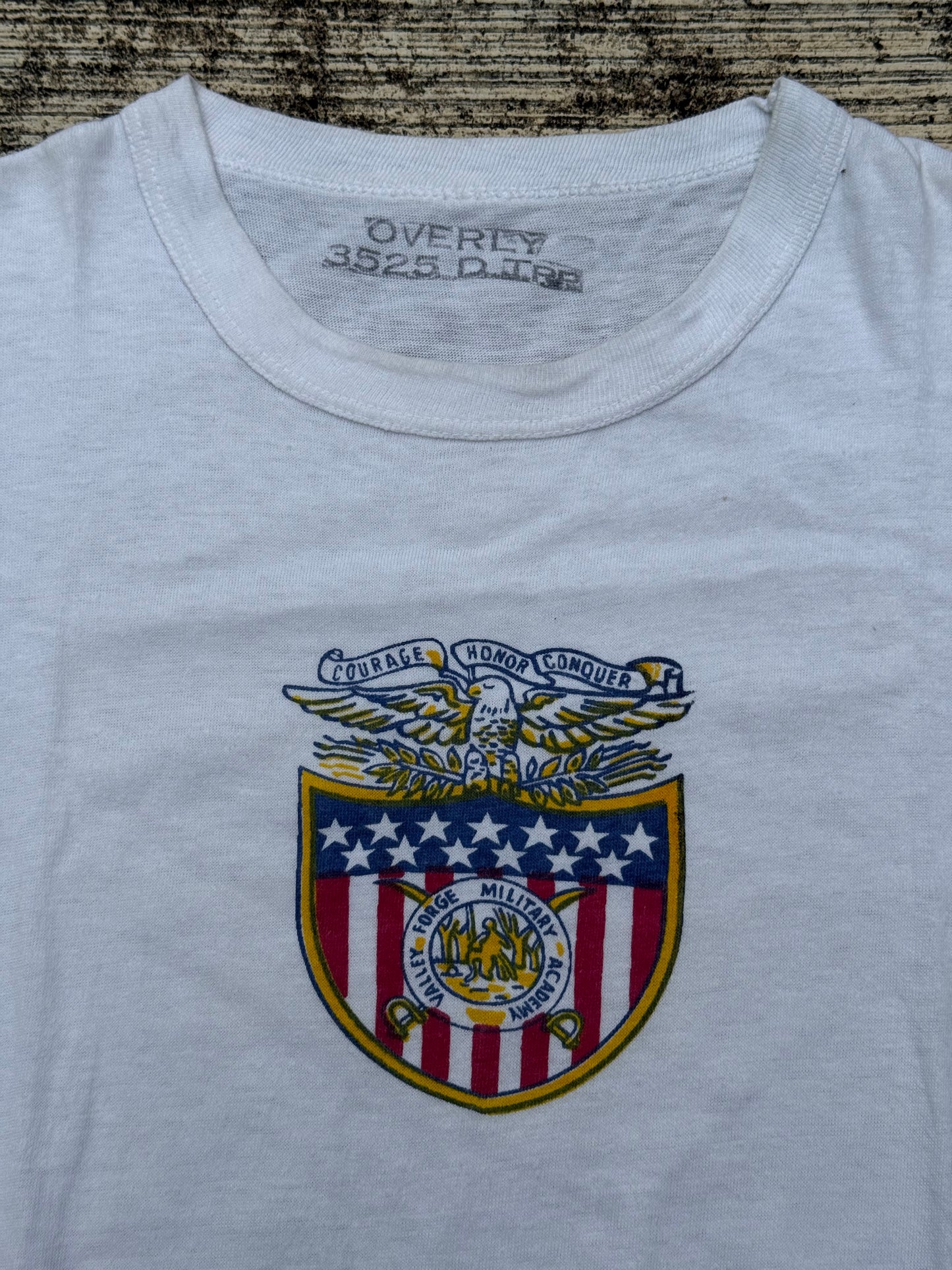Rare 1940s Valley Forge Military Academy T-Shirt Vintage Single Stitch White Tee USA Eagle Crest Graphic