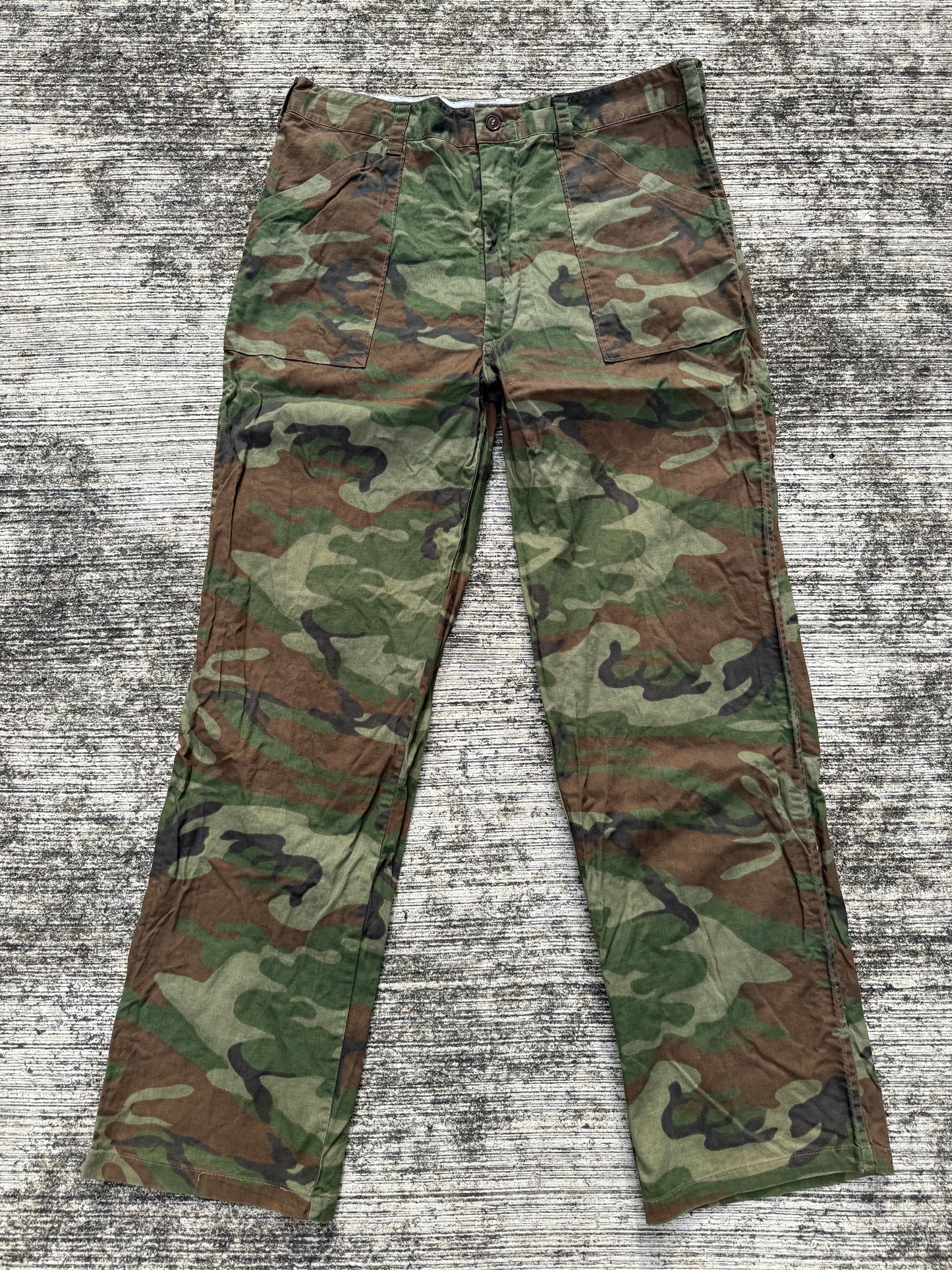 Vintage 80s–90s US Woodland Camouflage Utility Pants Military BDU Style