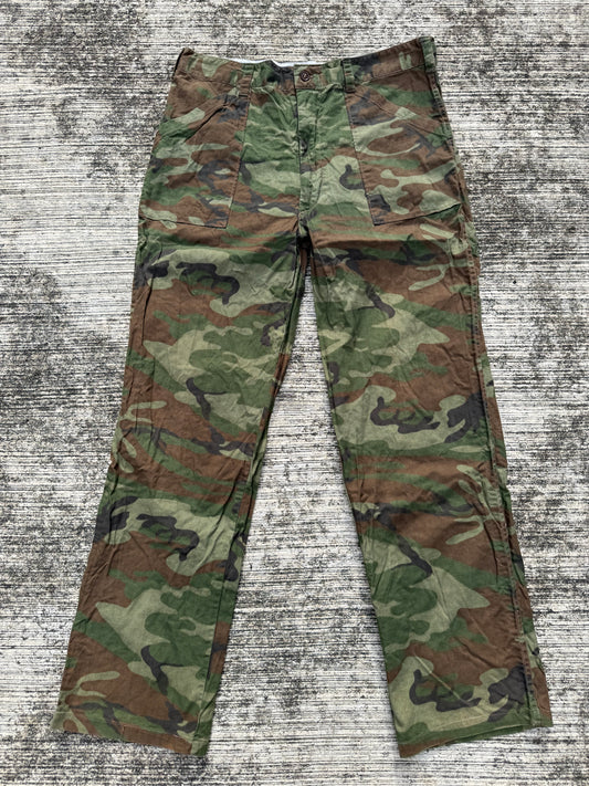 Vintage 80s–90s US Woodland Camouflage Utility Pants Military BDU Style