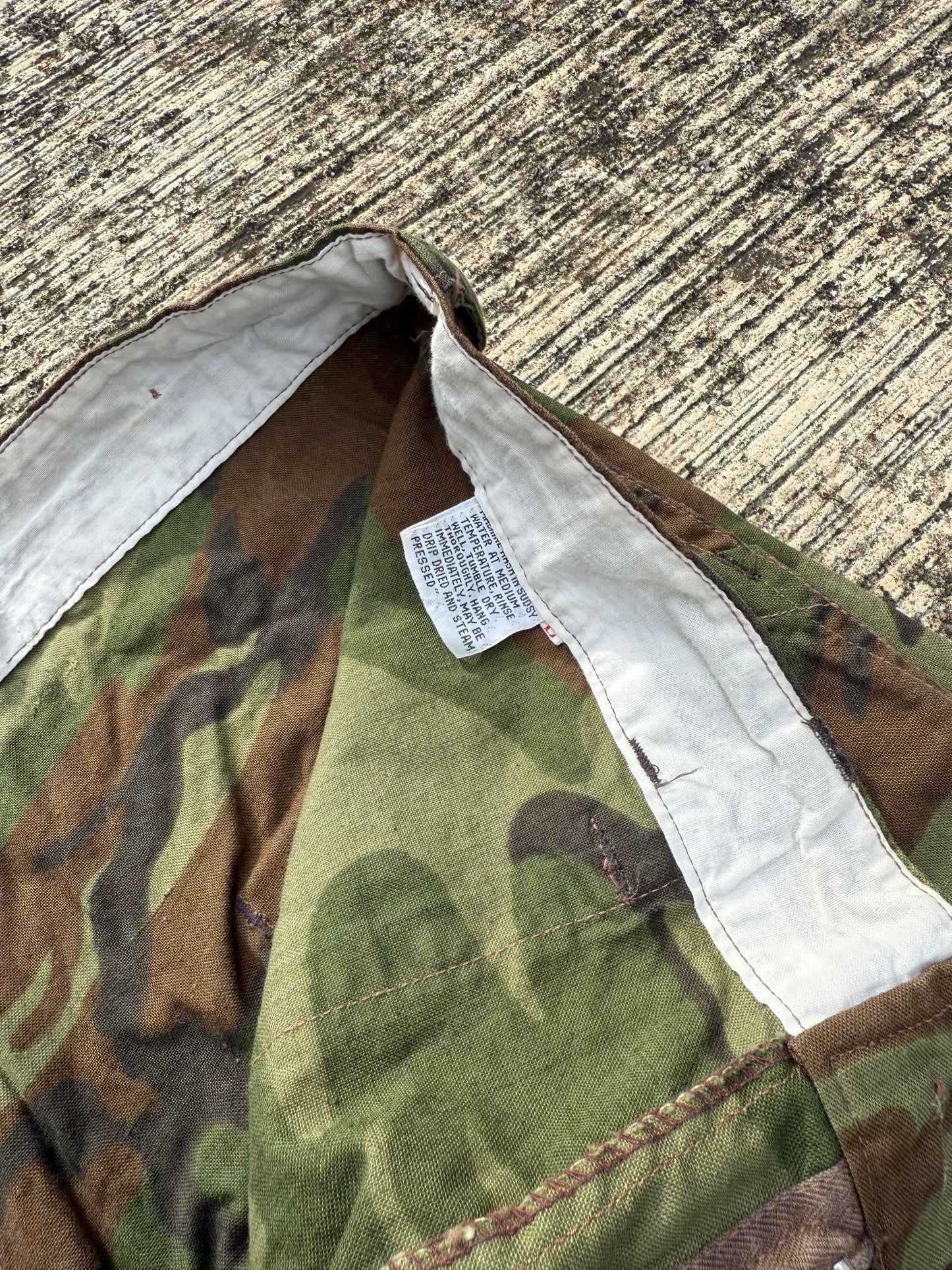 Vintage 80s–90s US Woodland Camouflage Utility Pants Military BDU Style
