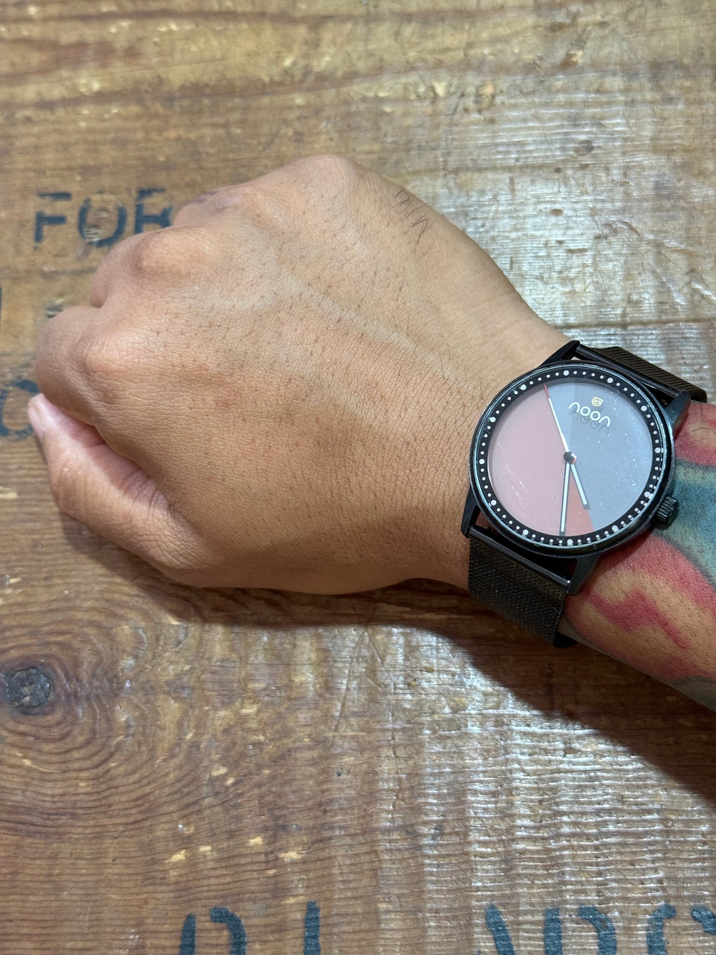 Noon Copenhagen Minimalist Watch Black Mesh Strap Two Tone Dial