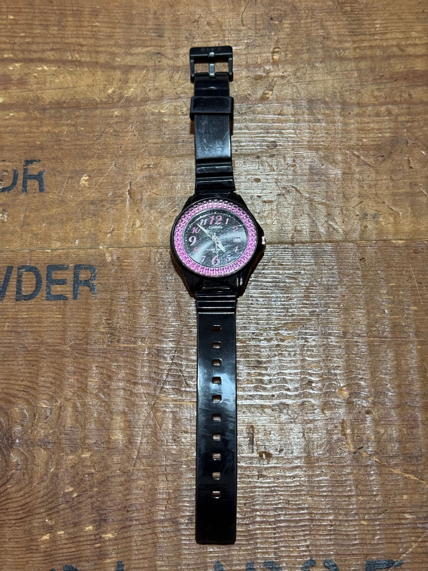 Casio LX-500H Quartz Watch Pink Crystal Bezel Black Dial Y2K