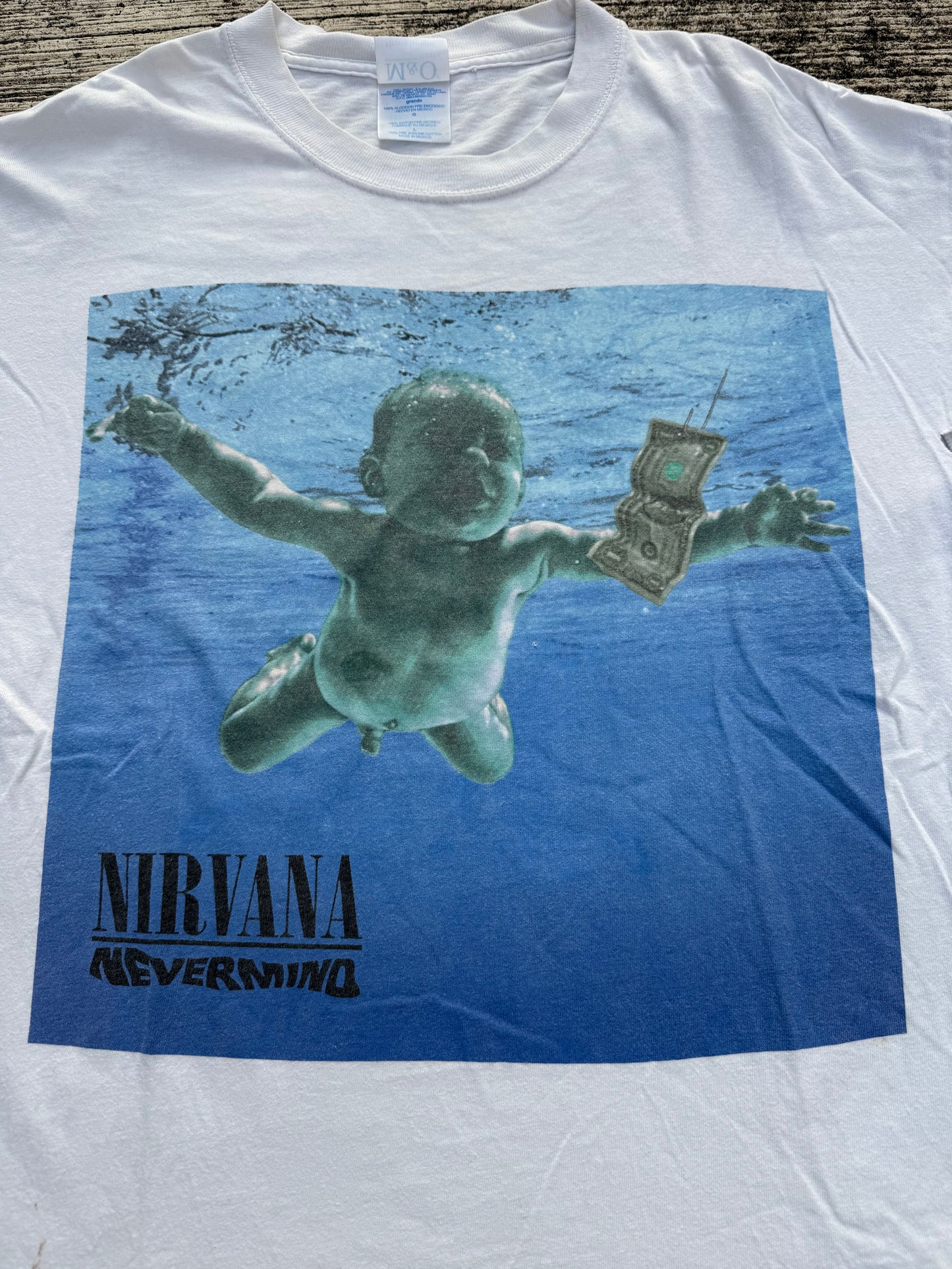 Vintage Y2K Nirvana Nevermind Album Cover T-Shirt 2002