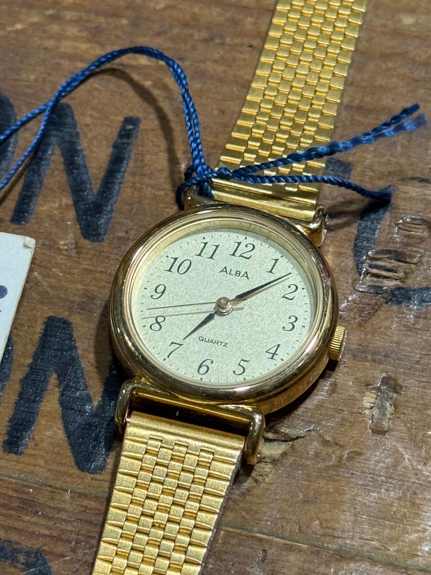 Alba Gold Tone Woman Watch Junk Not Working For Parts