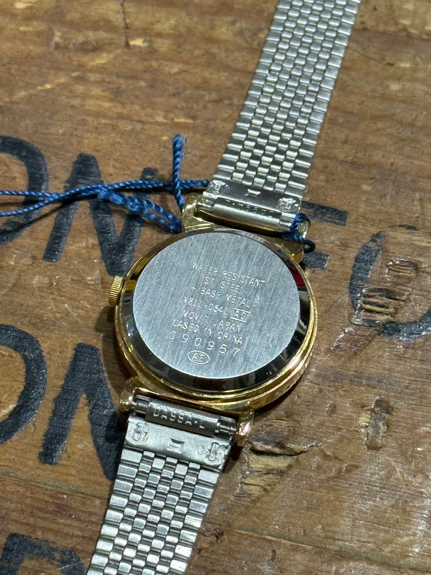 Alba Gold Tone Woman Watch Junk Not Working For Parts