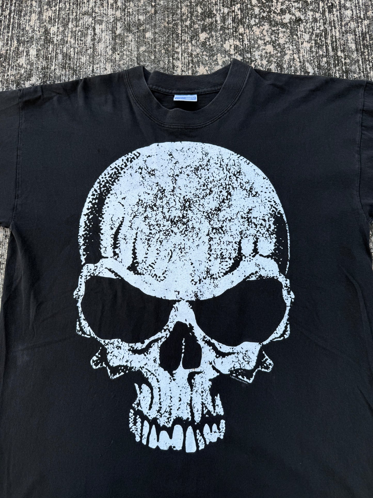 Vintage 2007 Fashion Victim Skull Graphic T-Shirt Punk Biker Tee