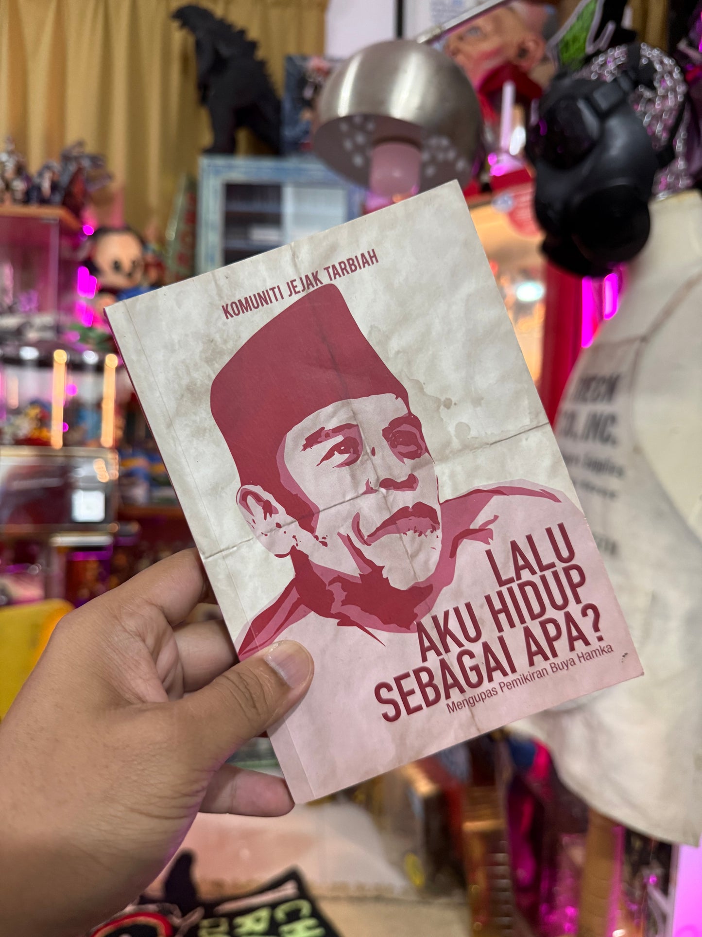 Lalu Aku Hidup Sebagai Apa? Mengupas Pemikiran Buya Hamka