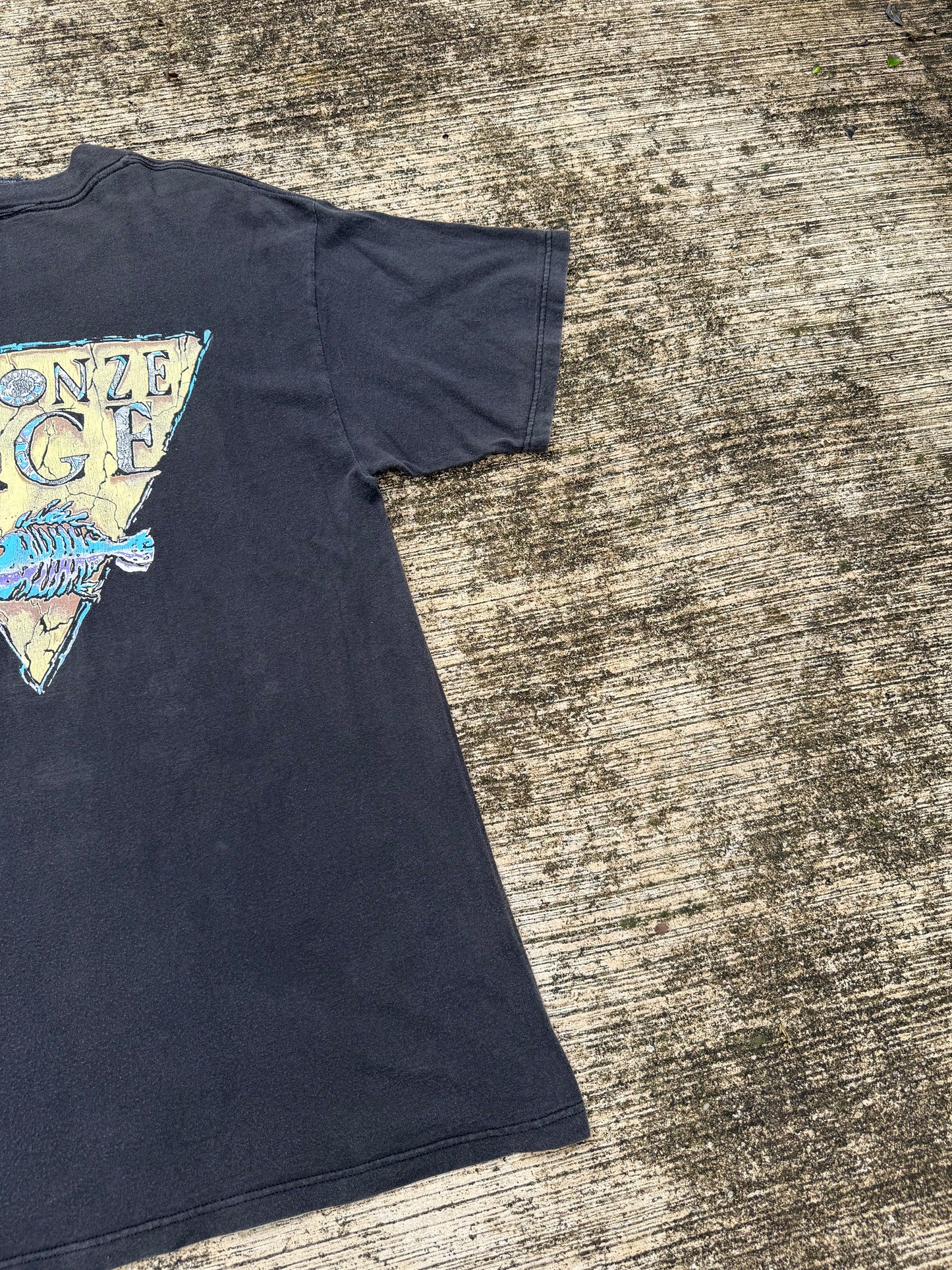 Vintage Bronze Age Surf Skate T-Shirt Black Fish Skeleton Logo Made in USA