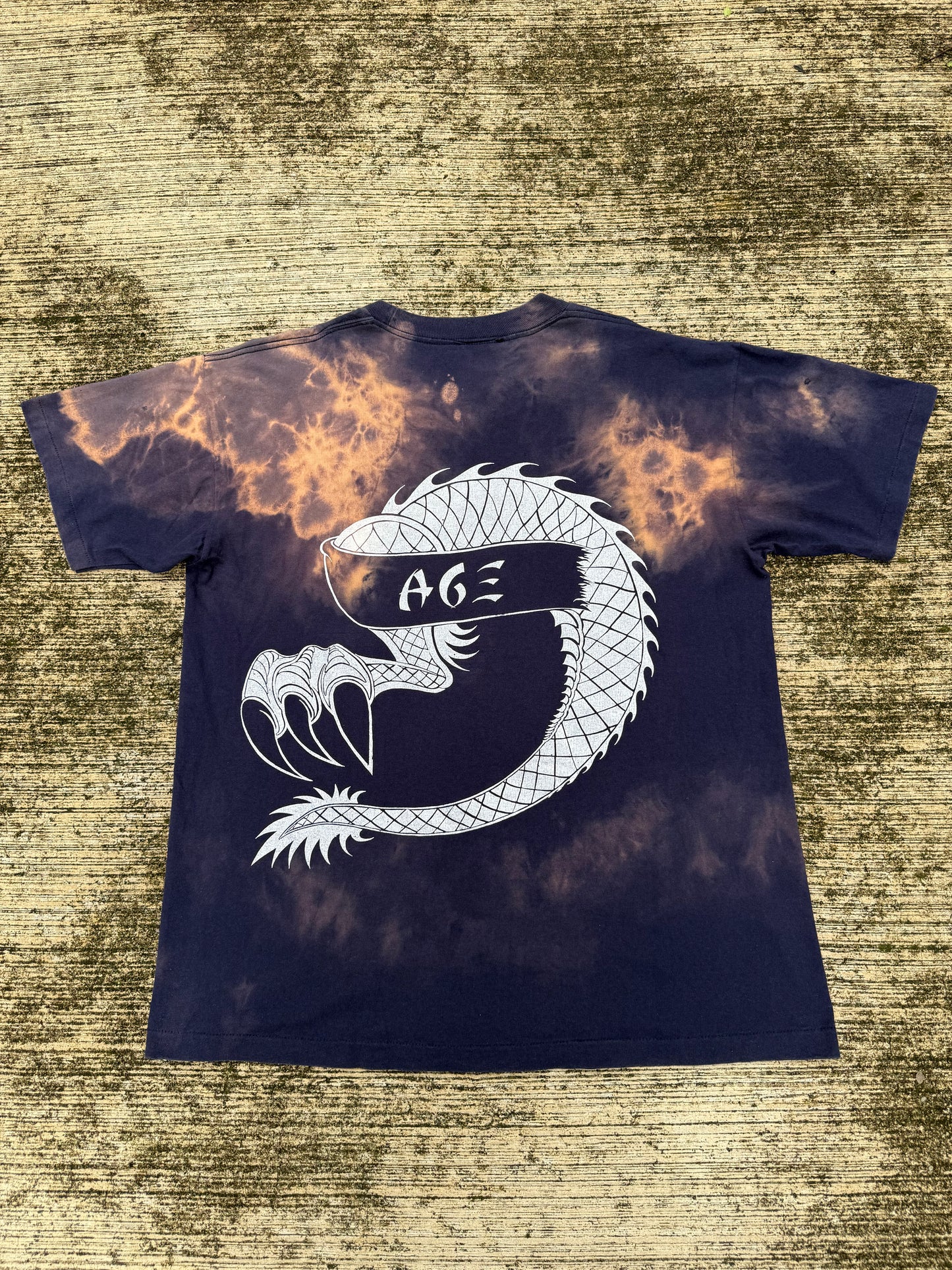 Vintage Bronze Age Dragon Graphic T-Shirt Black Bleach Wash Surf Skate