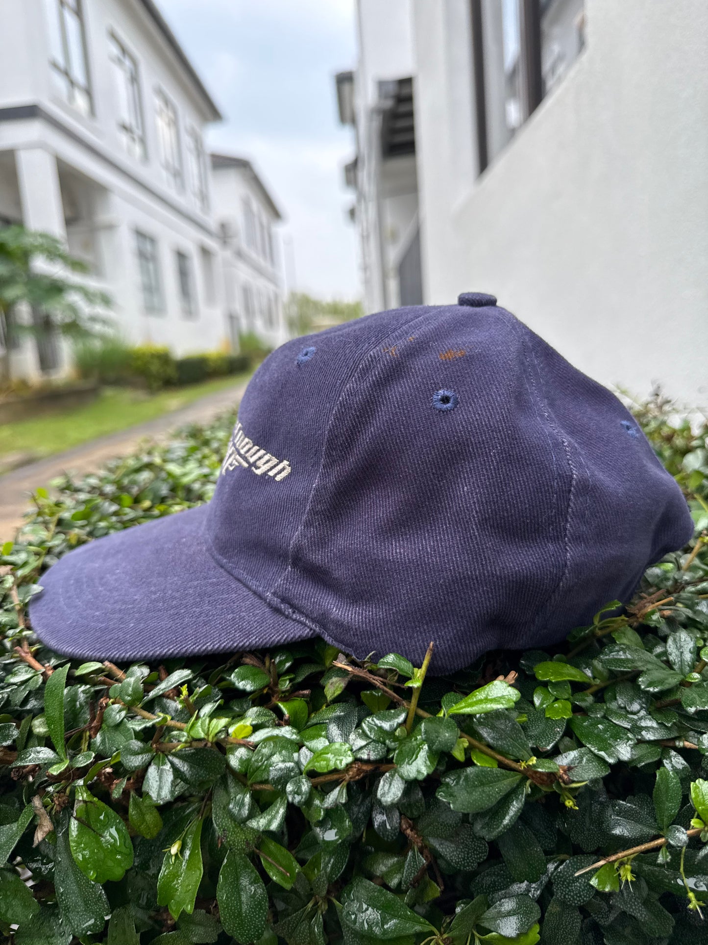 Vintage James Bond 007 The World Is Not Enough Movie Promo Cap – 1999 Pierce Brosnan Era  Rare