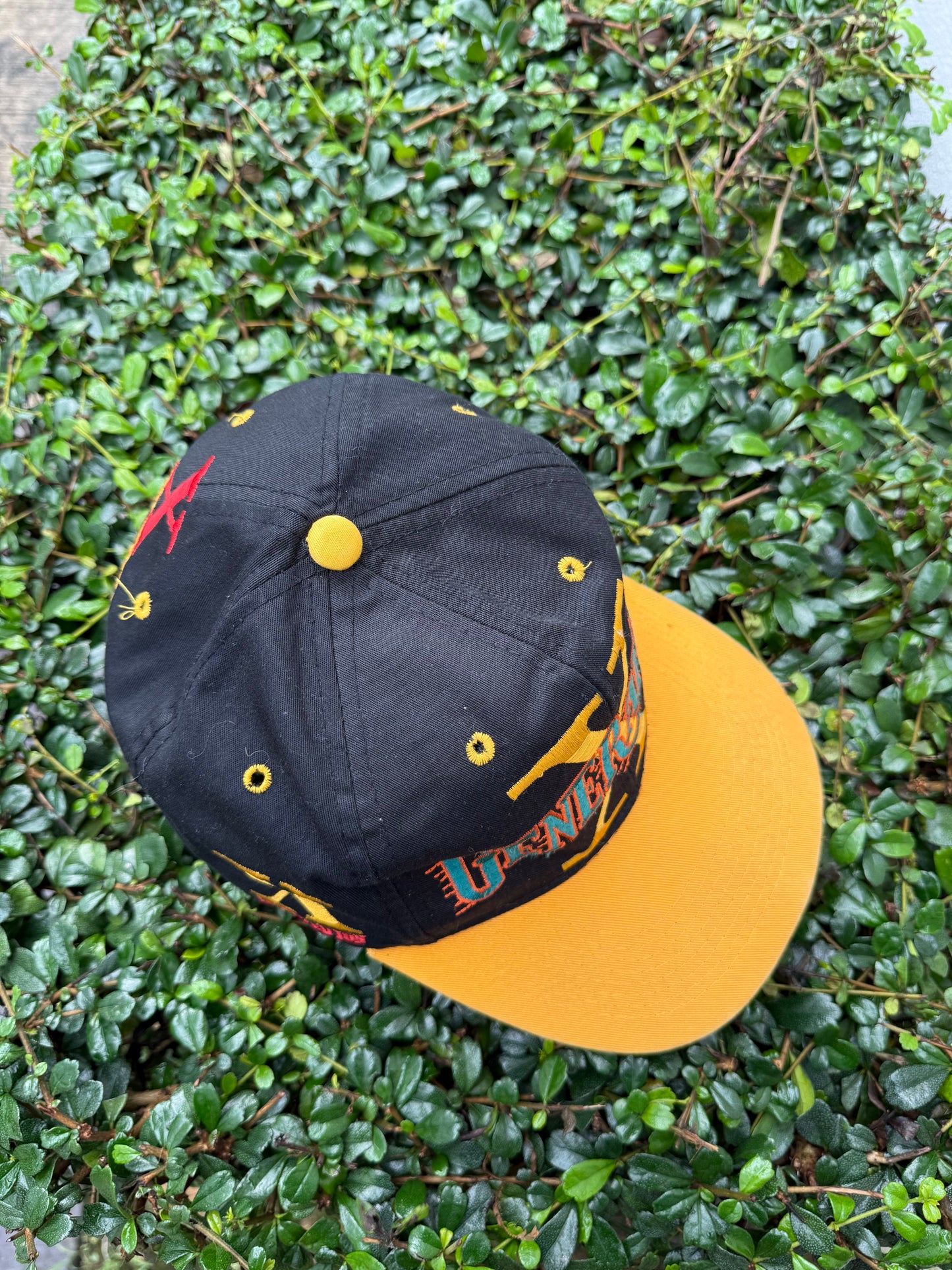 Vintage Generation X Snapback Cap Black Yellow Two-Tone 90s Style