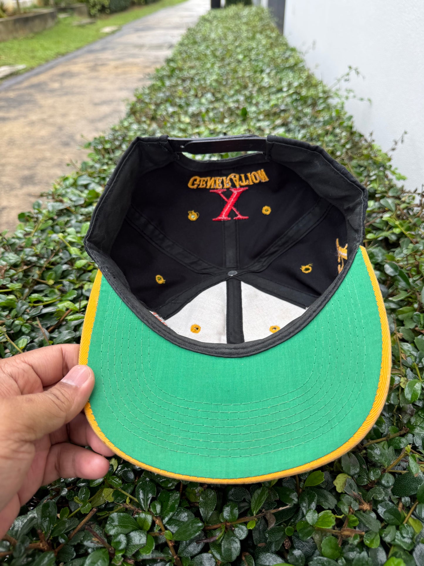 Vintage Generation X Snapback Cap Black Yellow Two-Tone 90s Style
